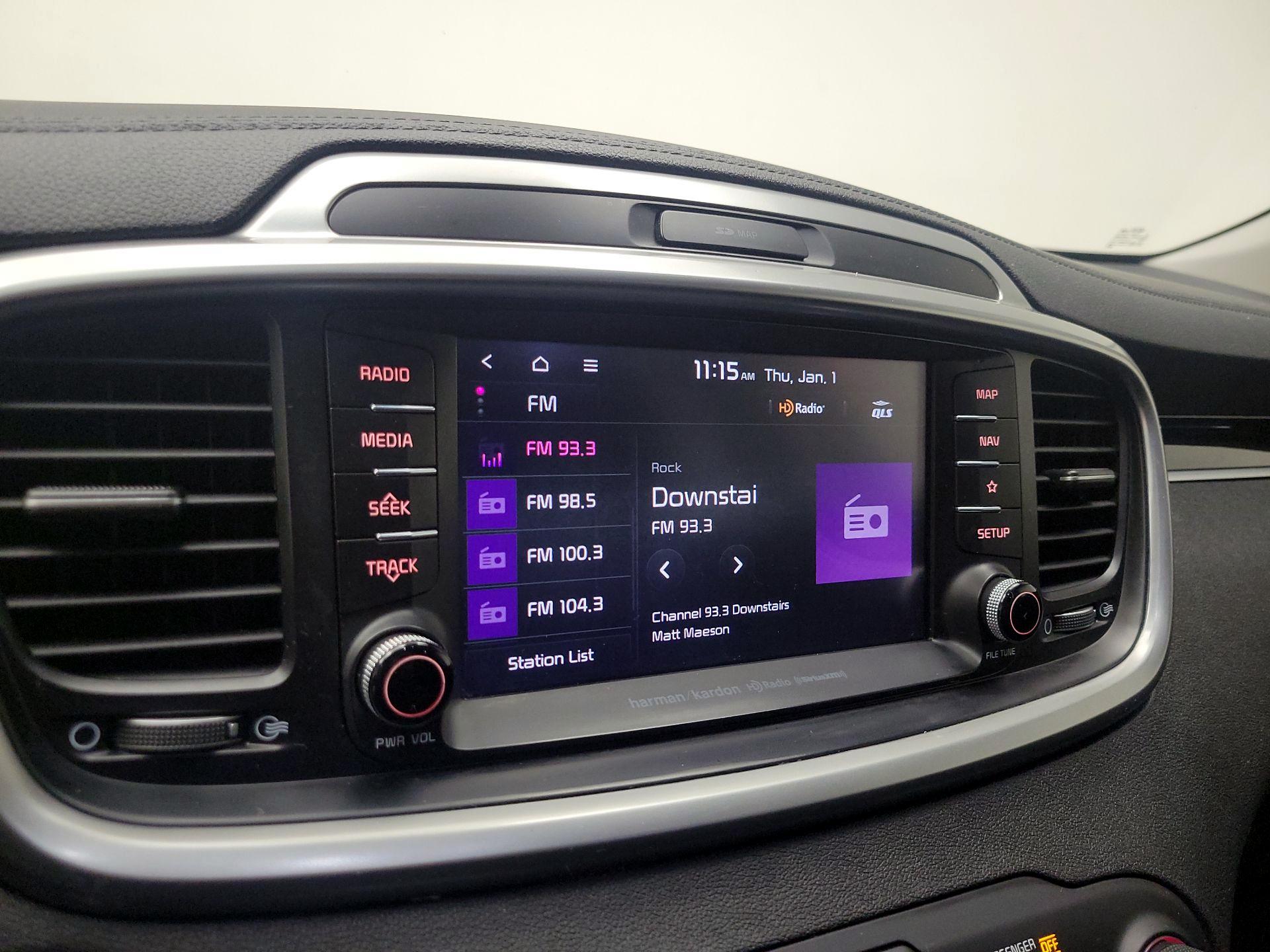 Thumbnail: 2019 Kia Sorento - 16