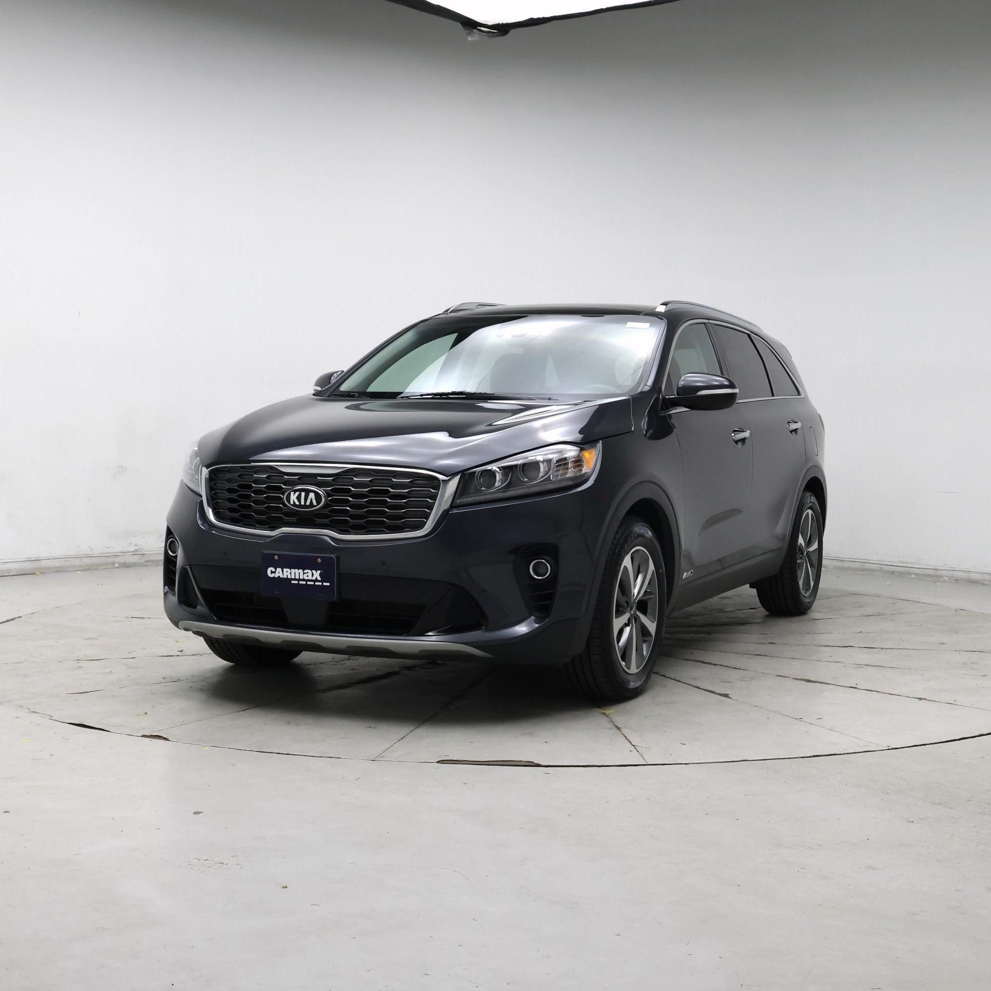Thumbnail: 2019 Kia Sorento - 4