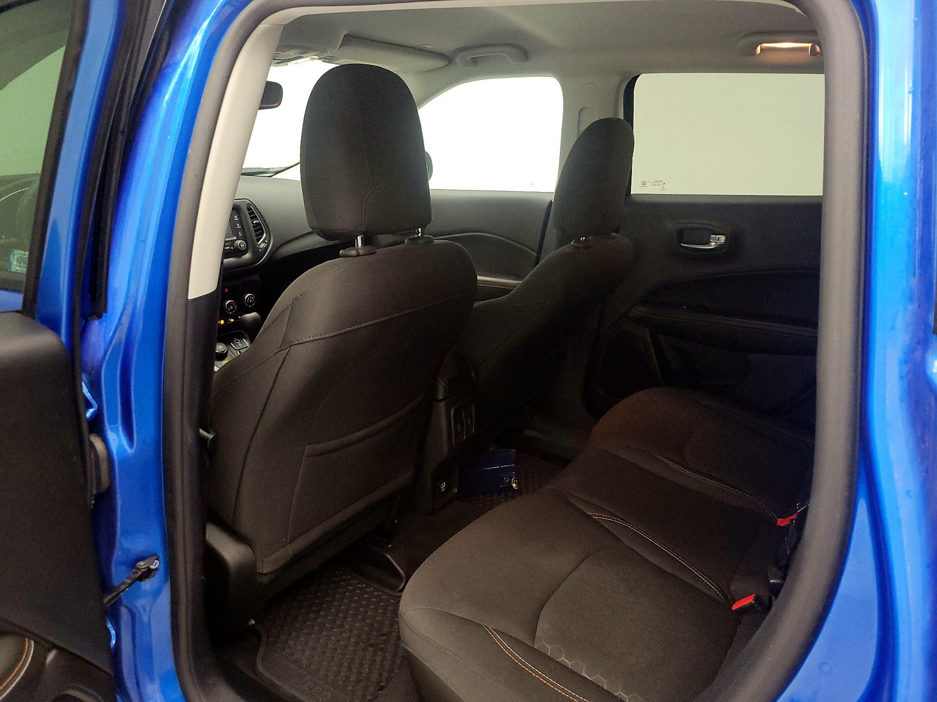 Thumbnail: 2018 Jeep Compass - 20