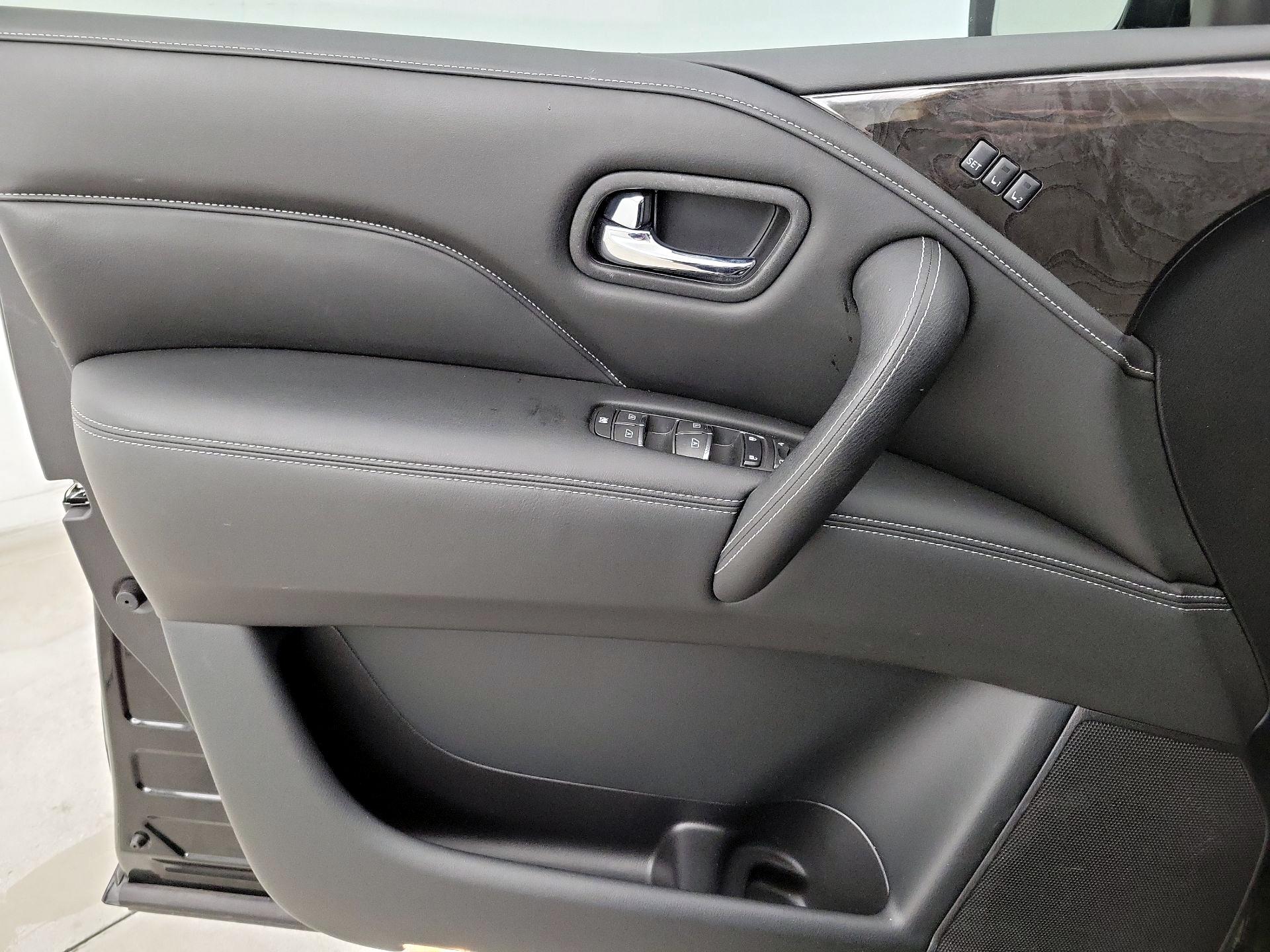 Thumbnail: 2020 INFINITI QX80 - 12