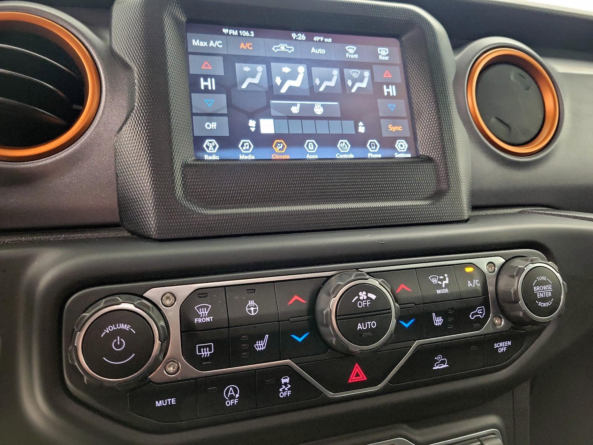 Thumbnail: 2021 Jeep Gladiator - 16