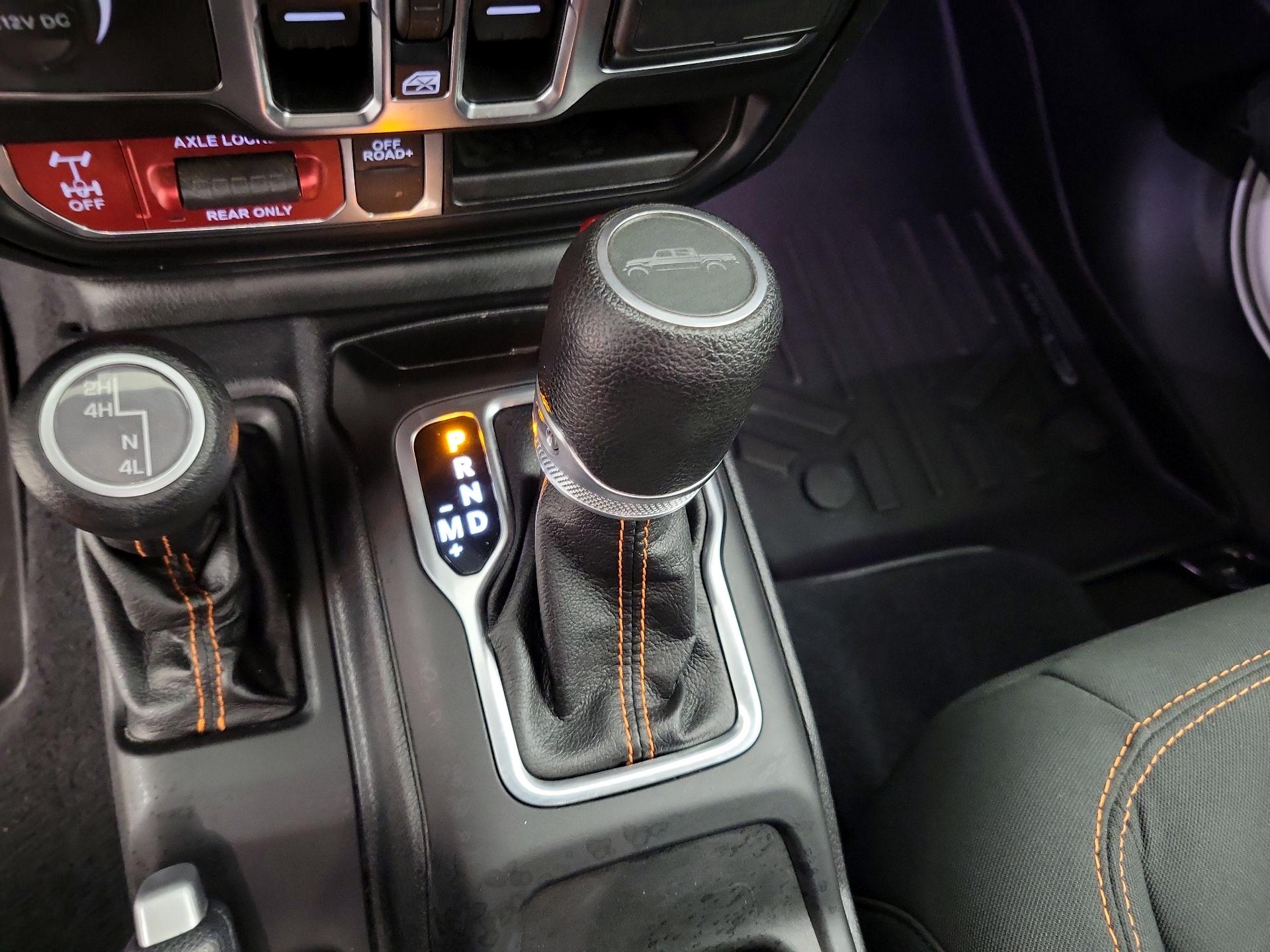 Thumbnail: 2021 Jeep Gladiator - 17