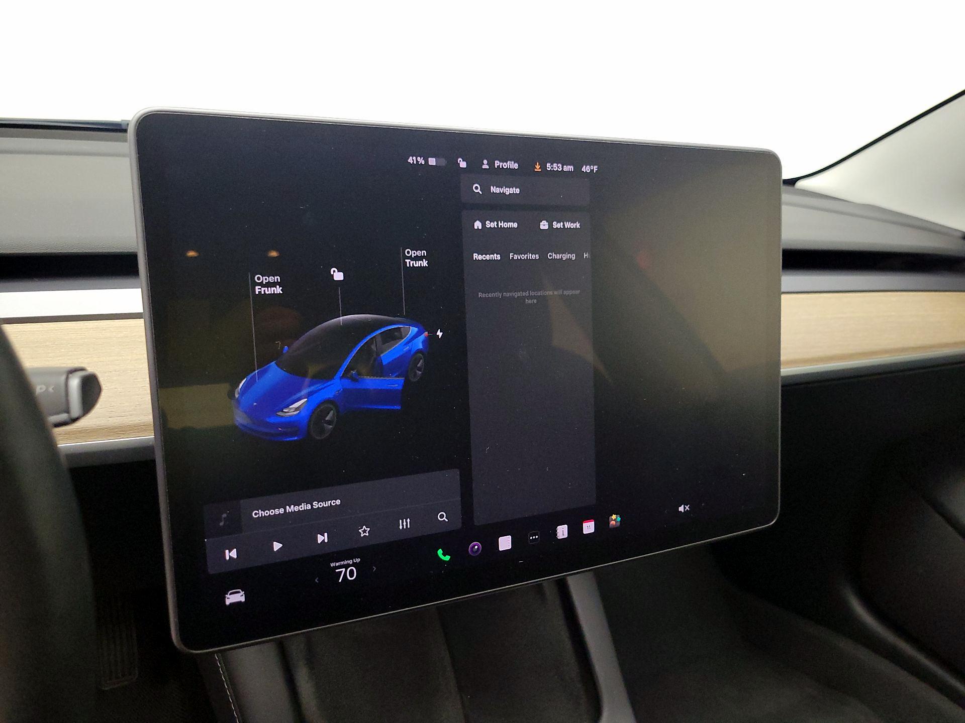 Thumbnail: 2021 Tesla Model 3 - 15