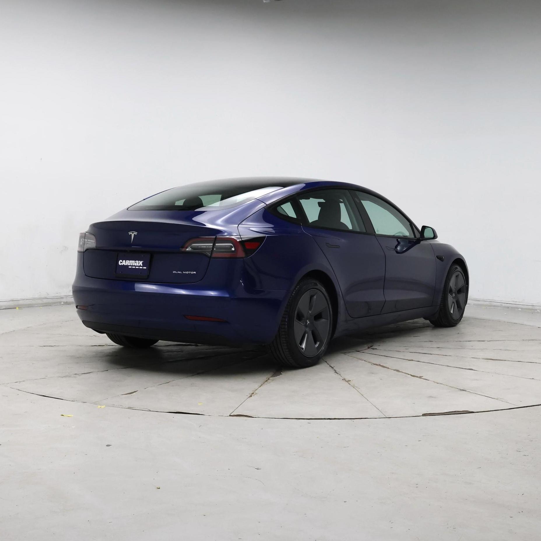 Thumbnail: 2021 Tesla Model 3 - 8