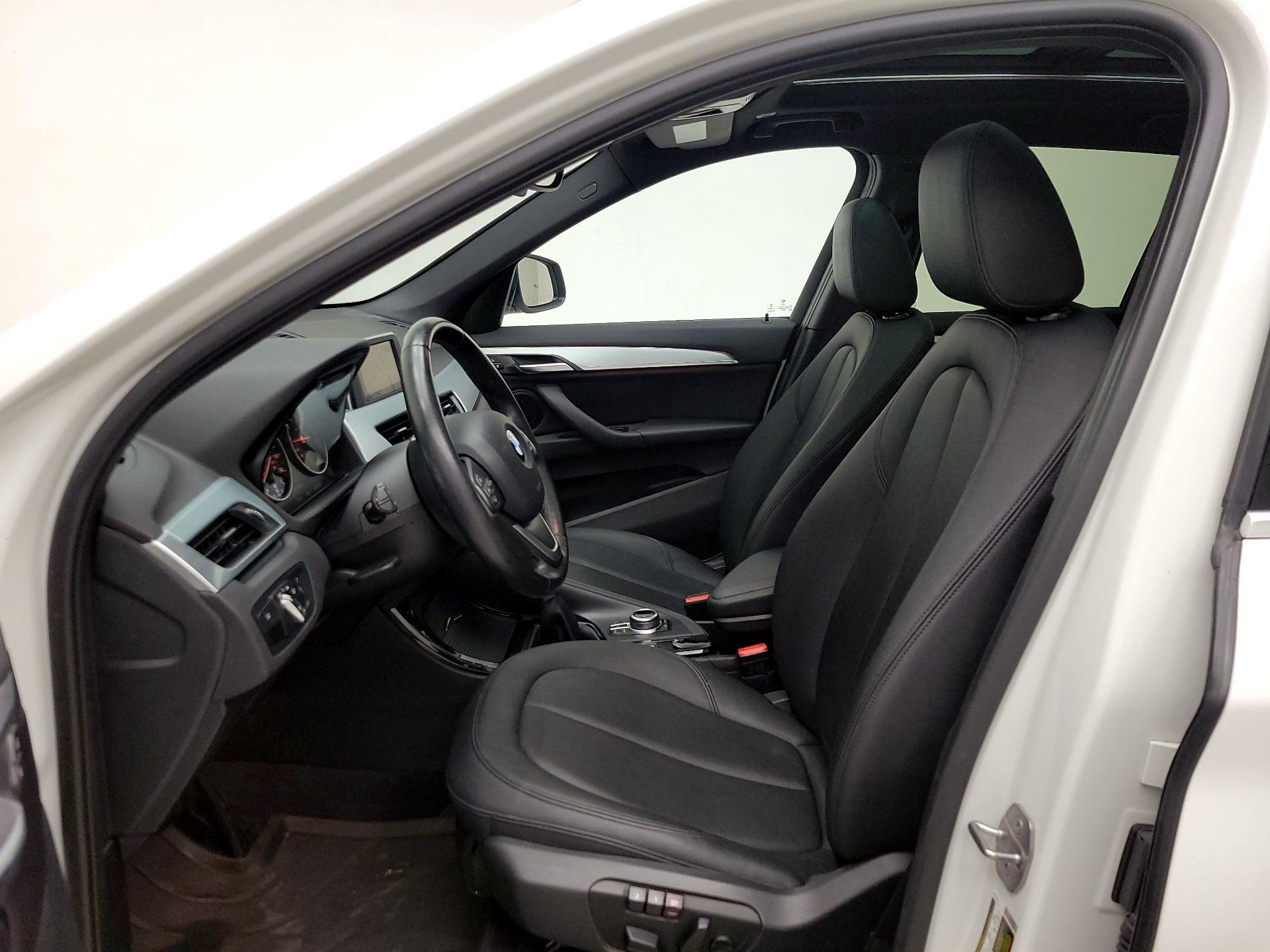 Thumbnail: 2016 BMW X1 - 11