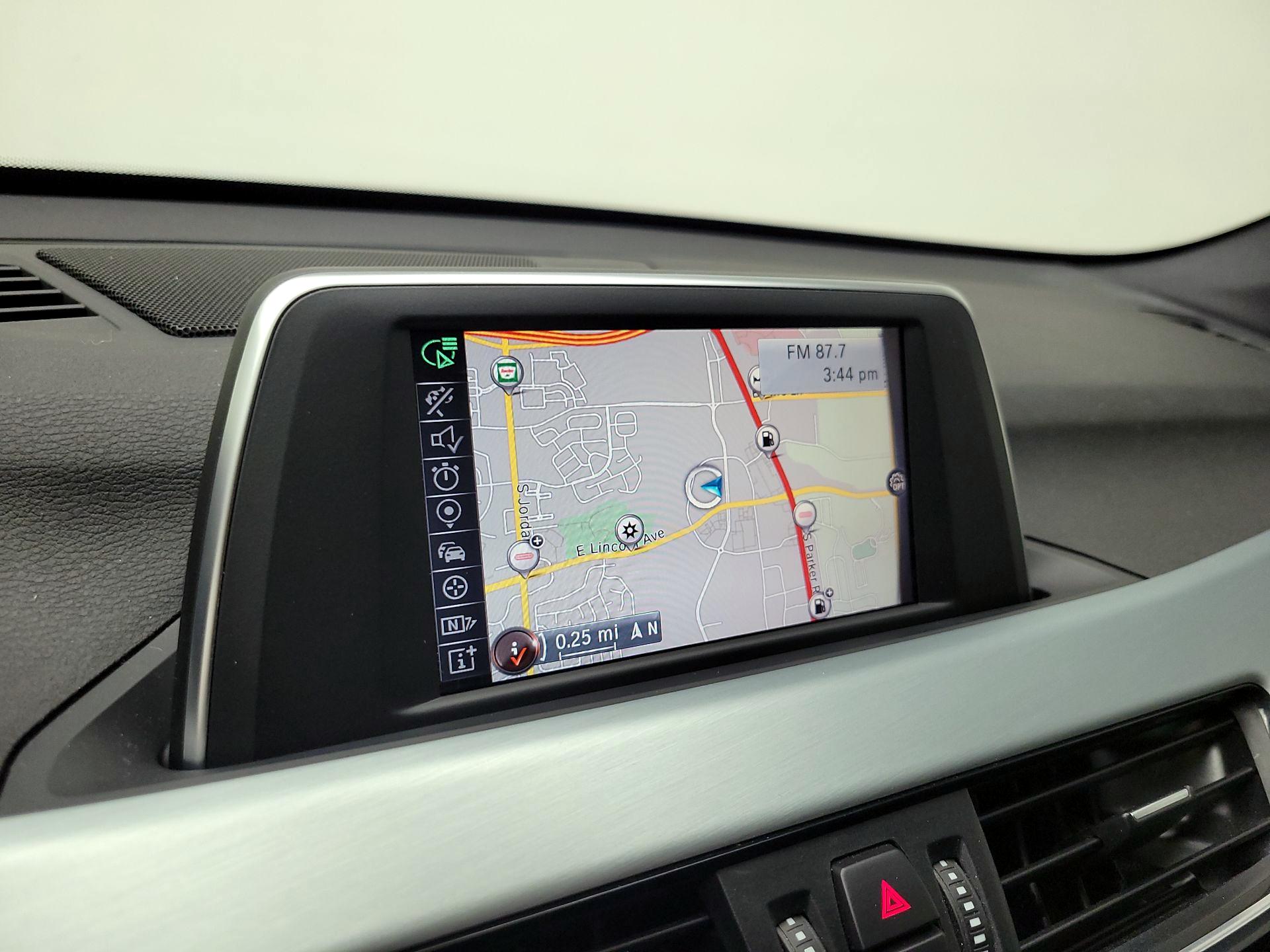 Thumbnail: 2016 BMW X1 - 14