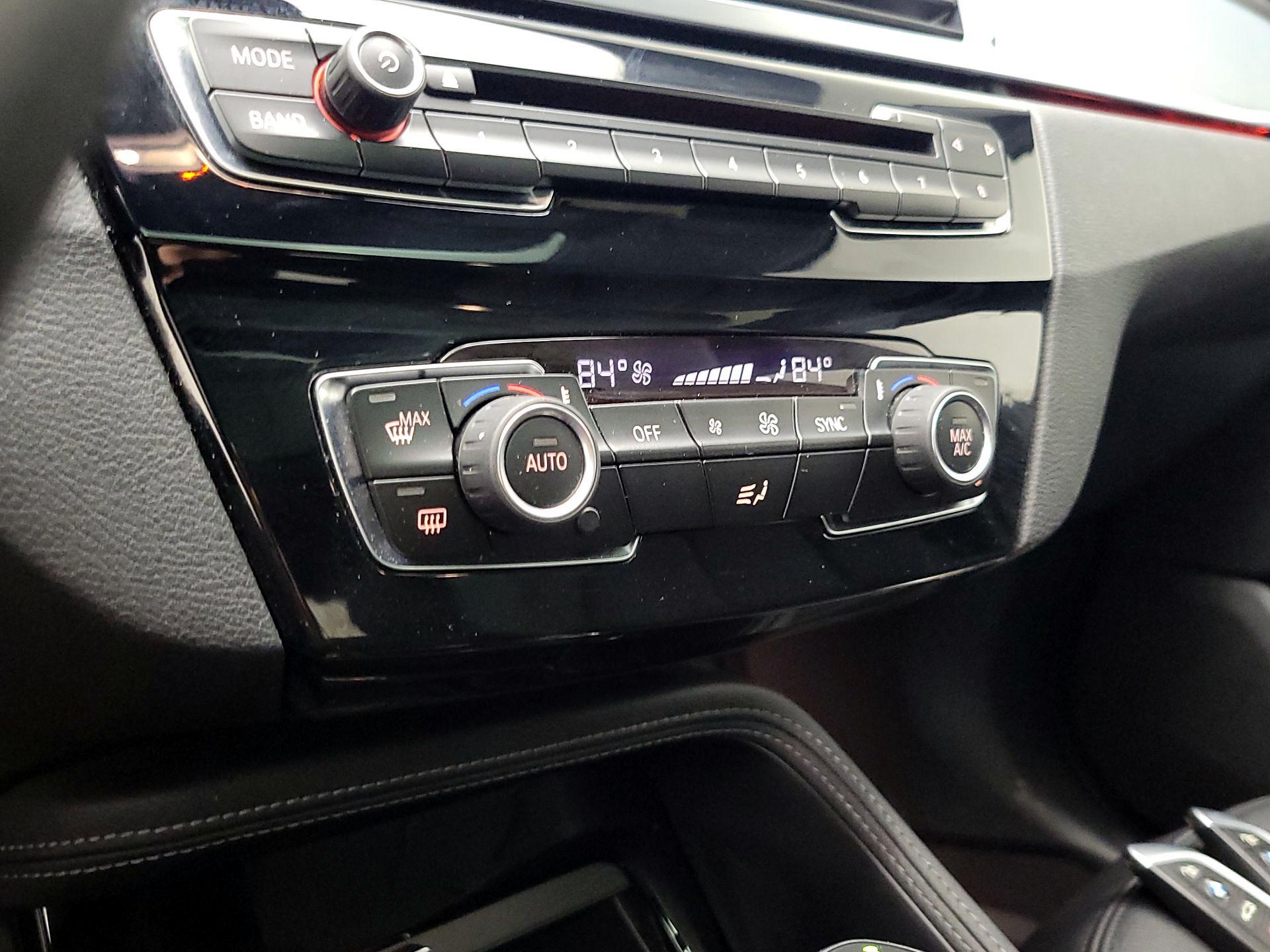 Thumbnail: 2016 BMW X1 - 17