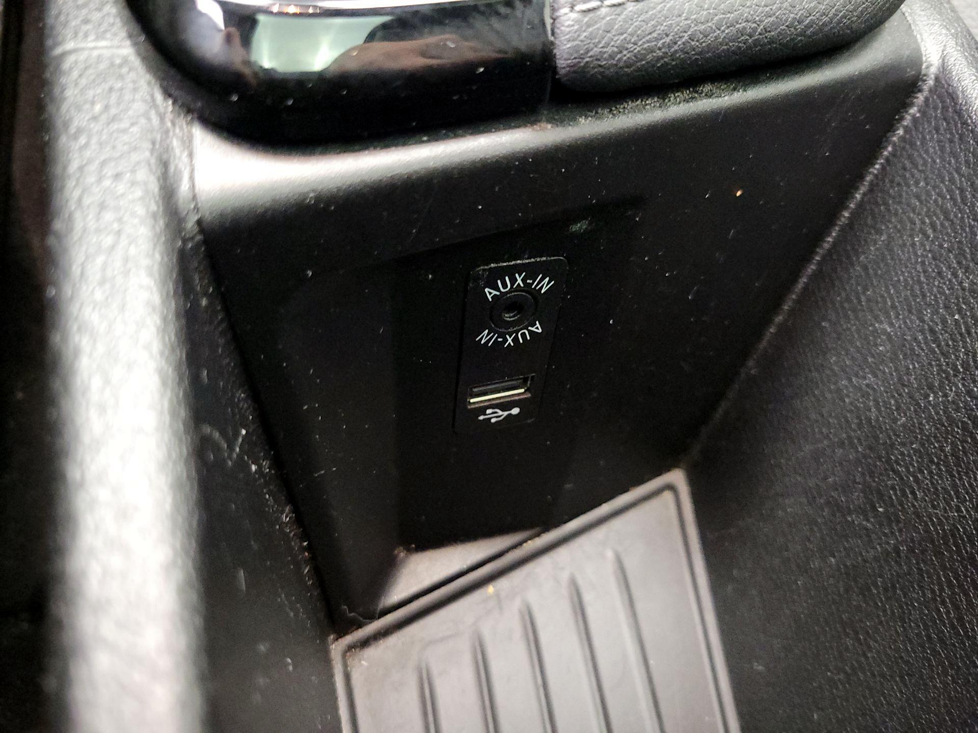 Thumbnail: 2016 BMW X1 - 19