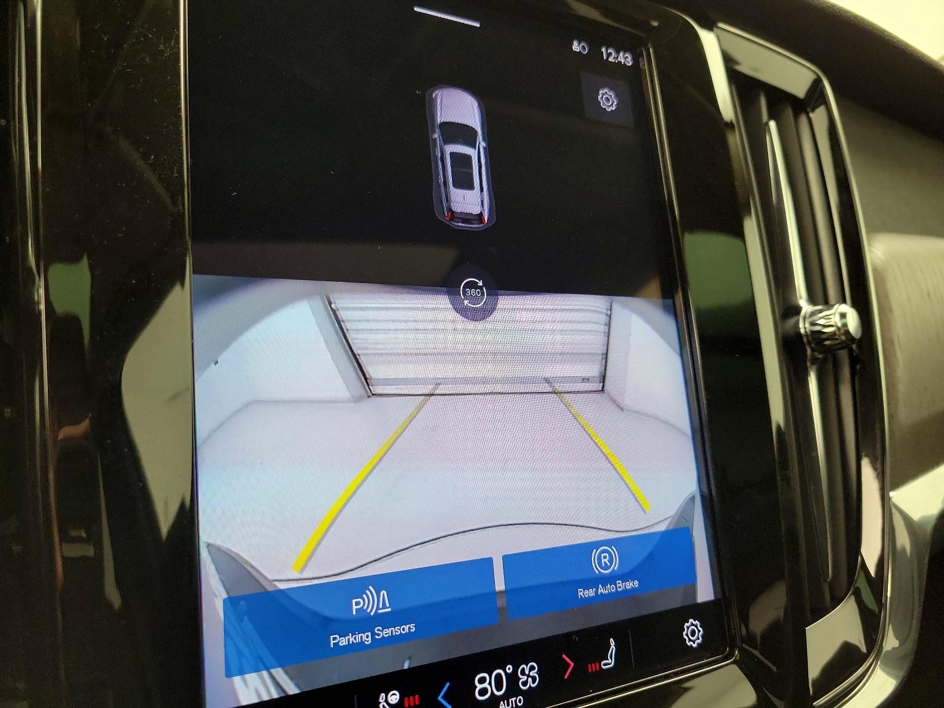 Thumbnail: 2023 Volvo S90 - 15