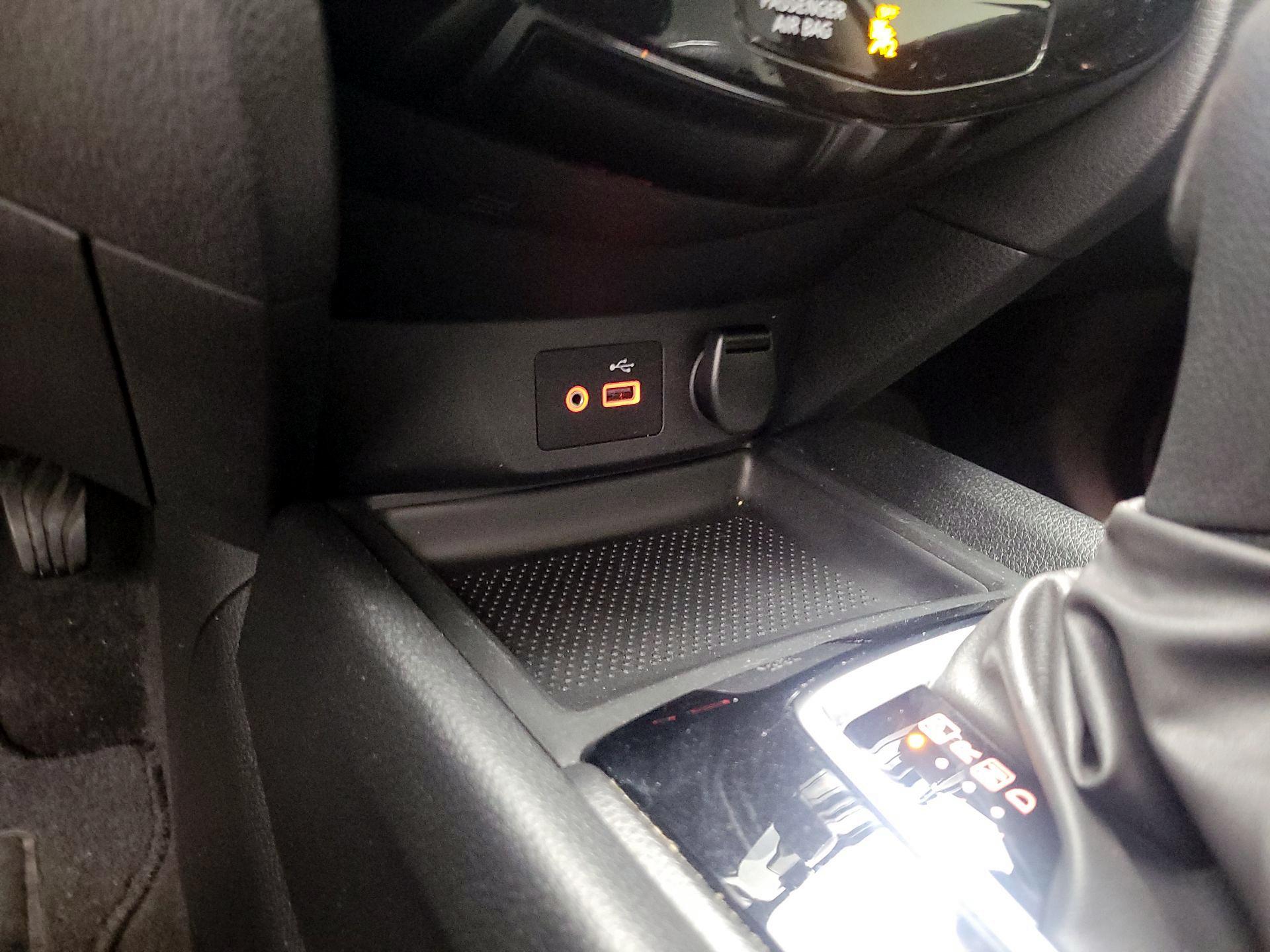 Thumbnail: 2018 Nissan Rogue - 19