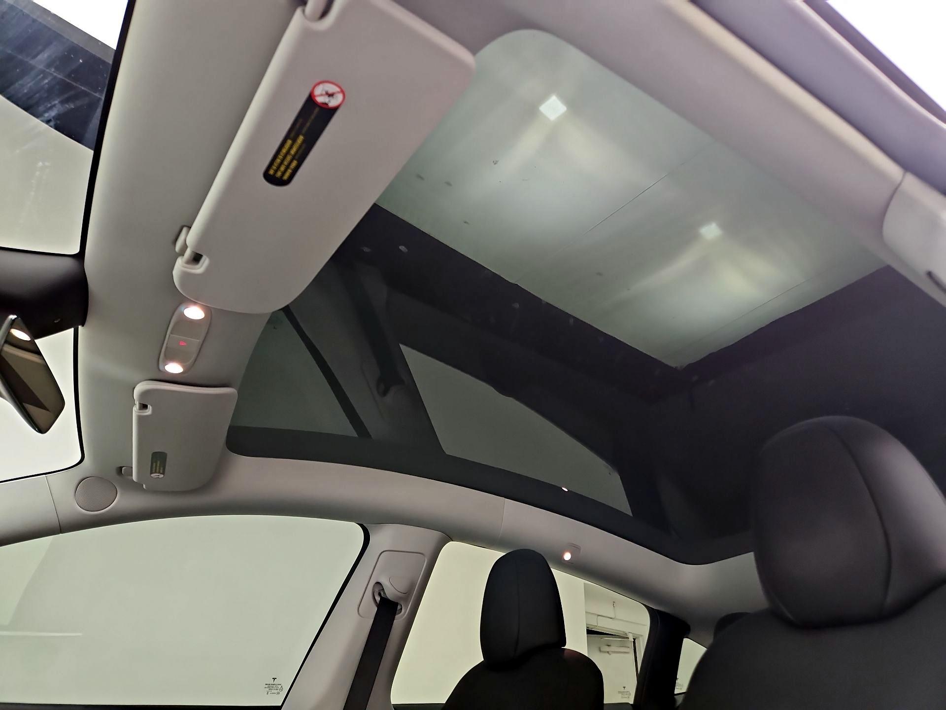Thumbnail: 2023 Tesla Model Y - 18