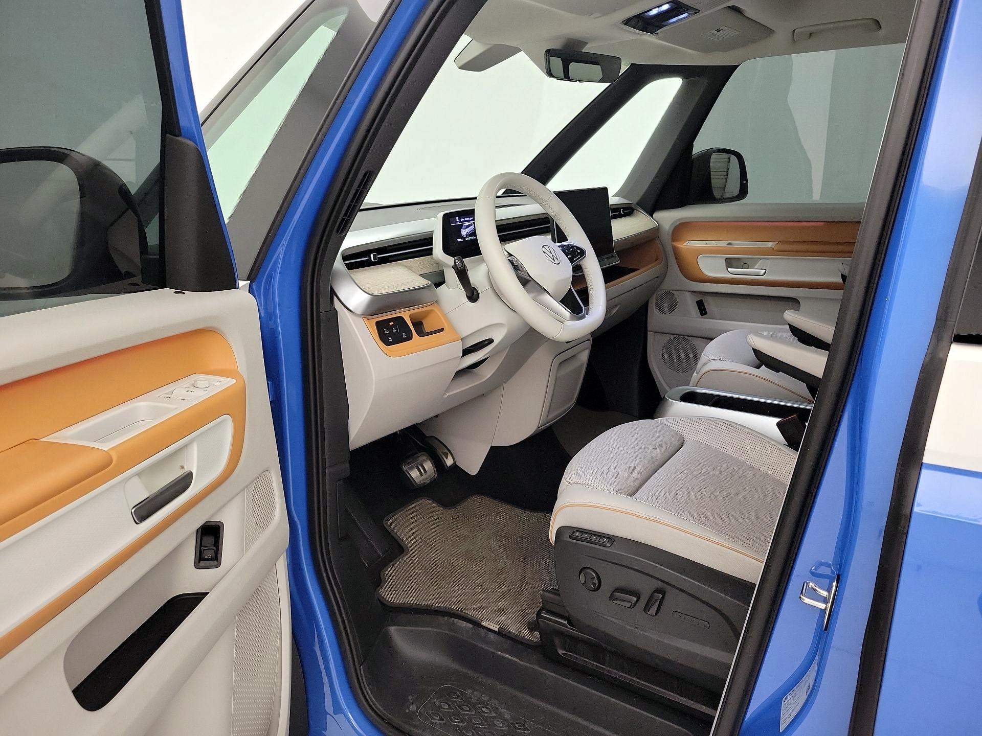 Thumbnail: 2025 Volkswagen ID.Buzz - 11