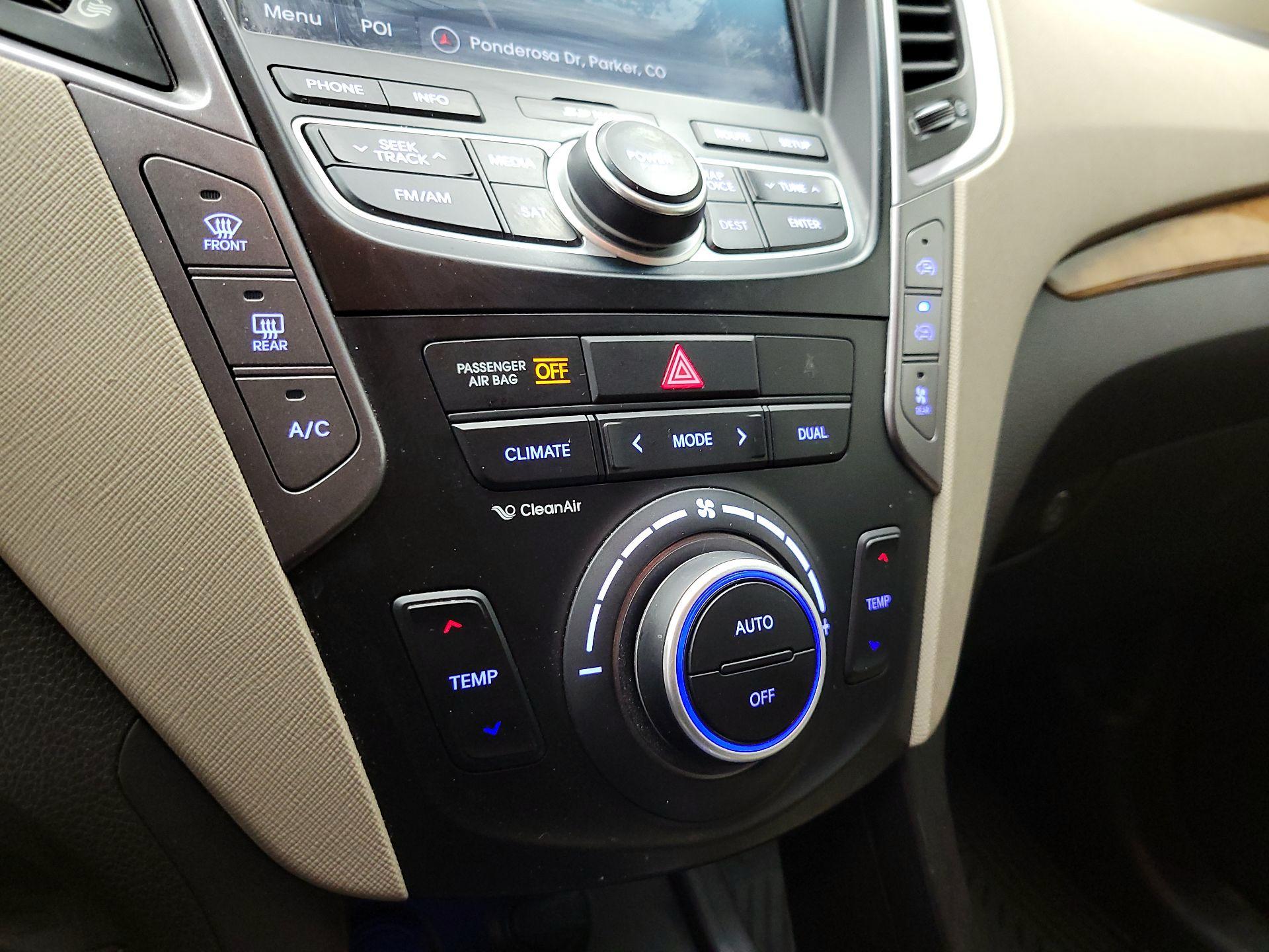 Thumbnail: 2016 Hyundai Santa Fe - 17