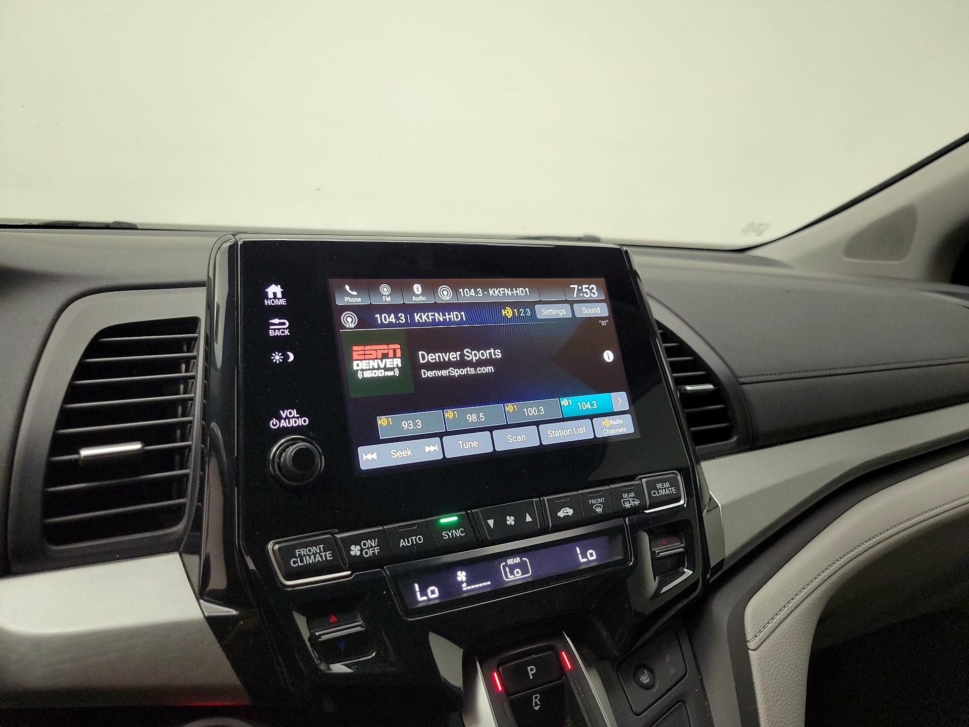 Thumbnail: 2019 Honda Odyssey - 15