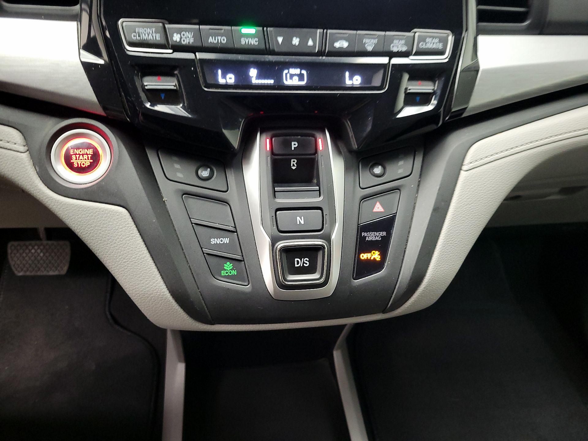 Thumbnail: 2019 Honda Odyssey - 17