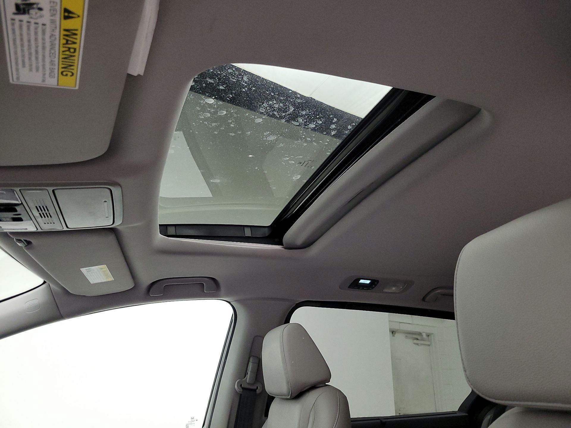 Thumbnail: 2019 Honda Odyssey - 19