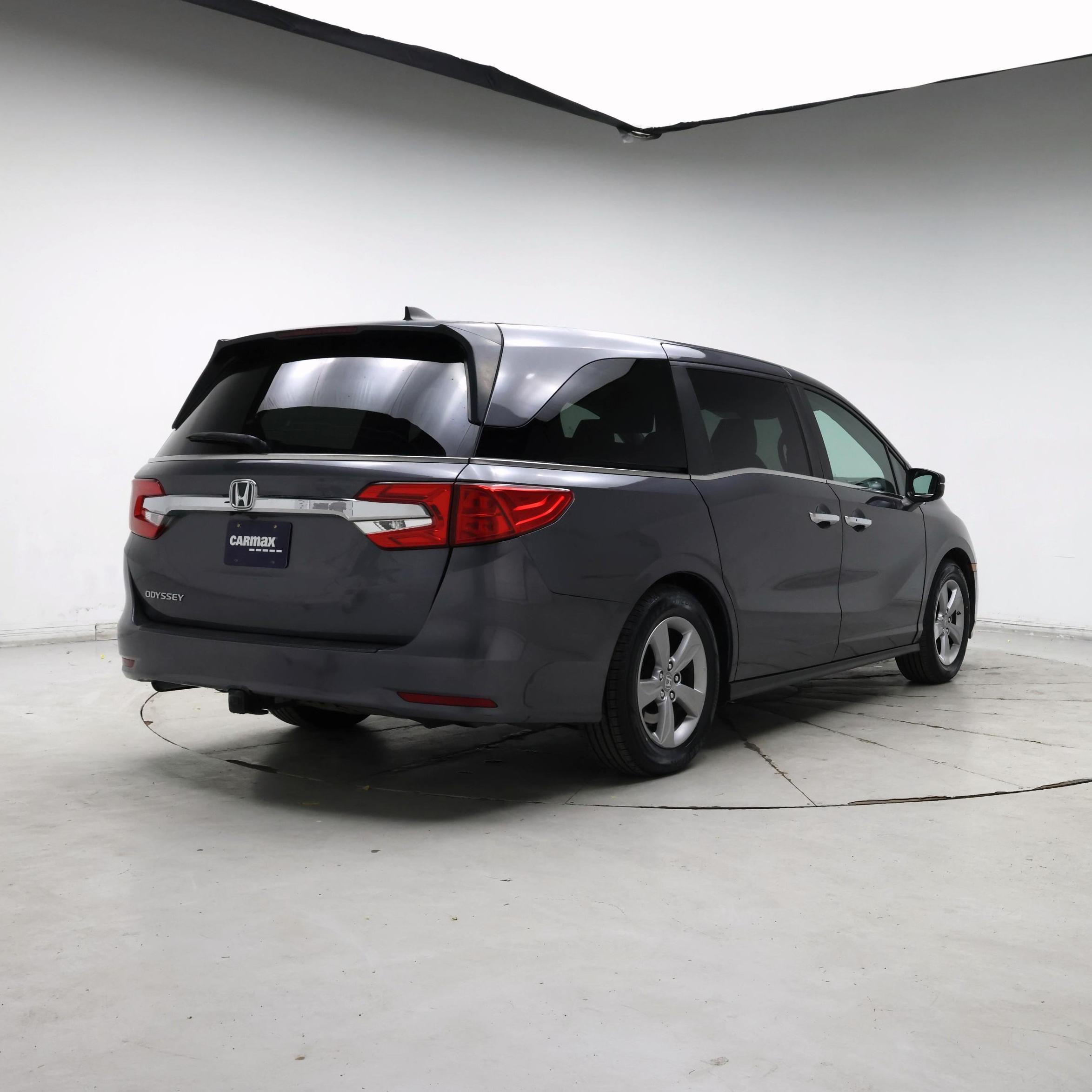 Thumbnail: 2019 Honda Odyssey - 8