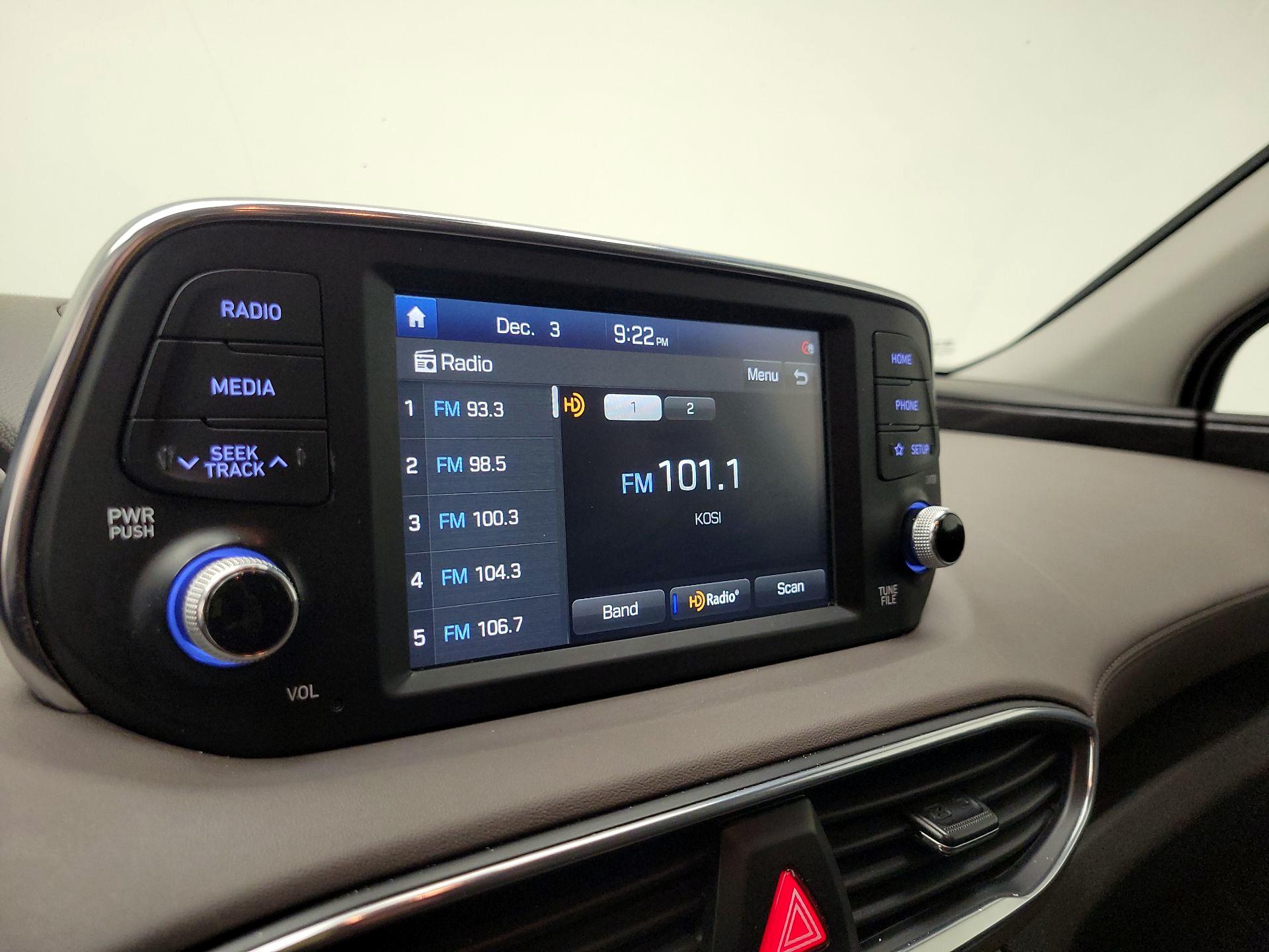 Thumbnail: 2020 Hyundai Santa Fe - 15