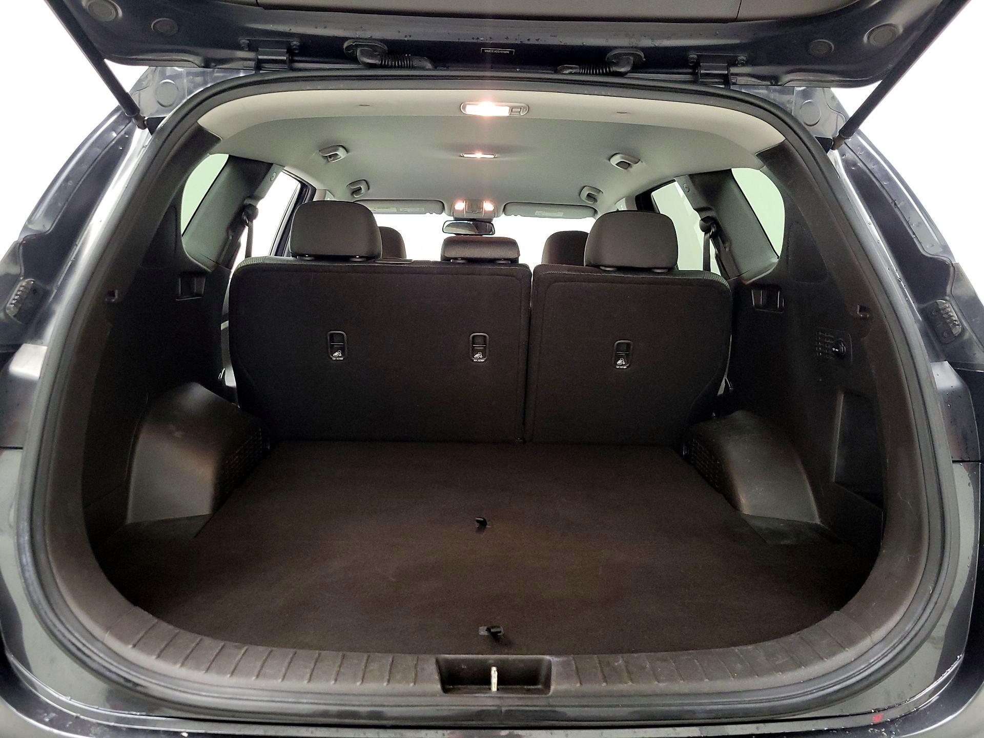 Thumbnail: 2020 Hyundai Santa Fe - 20