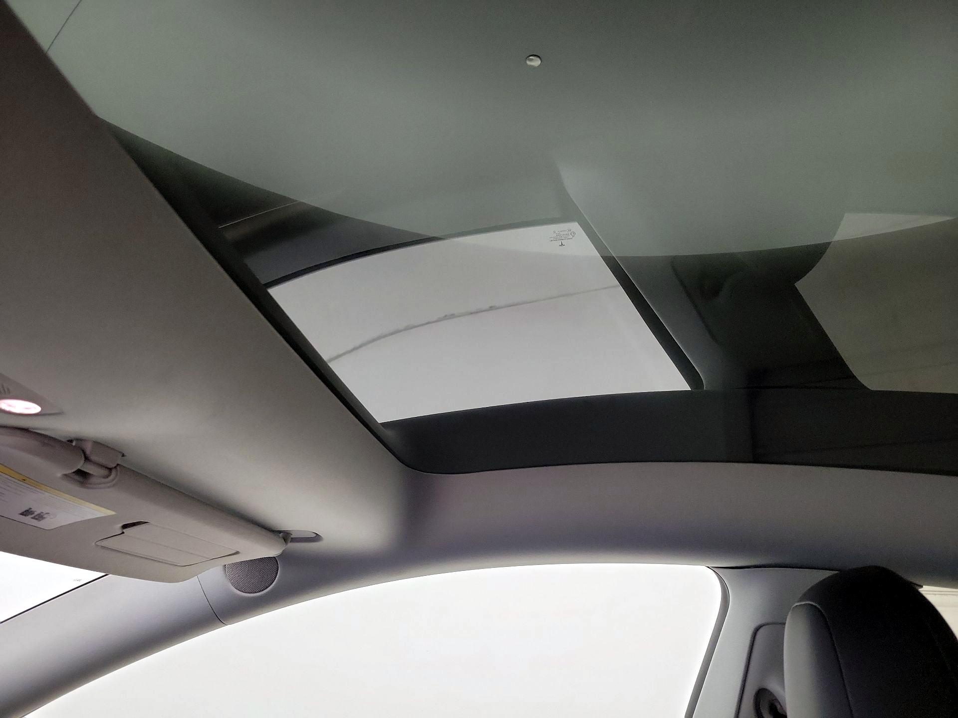 Thumbnail: 2023 Tesla Model Y - 18