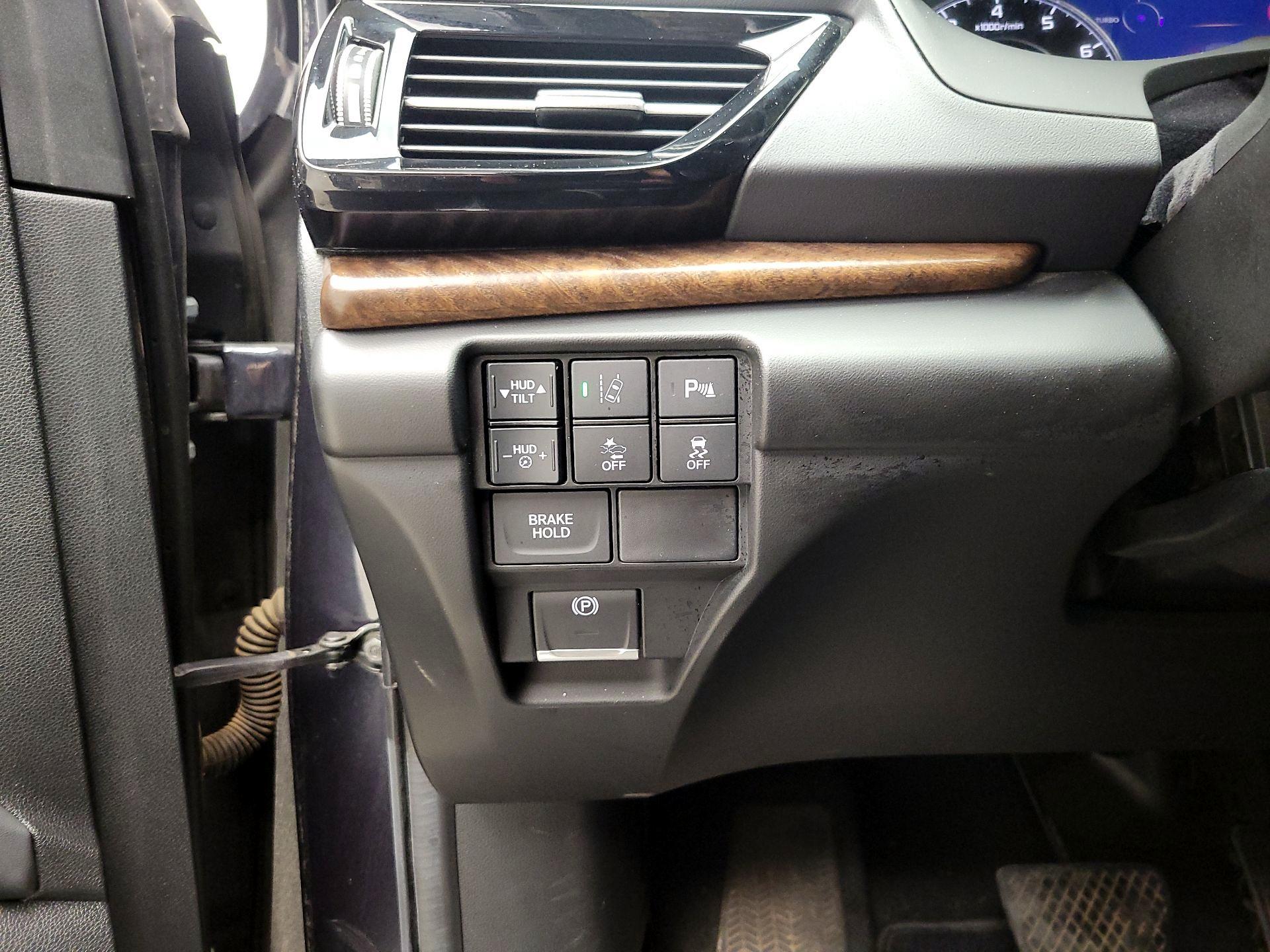 Thumbnail: 2021 Acura RDX - 13