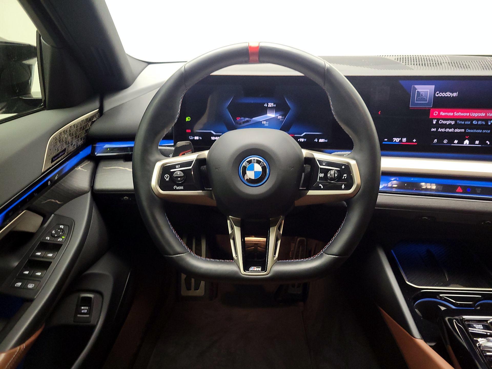 Thumbnail: 2024 BMW i5 - 10