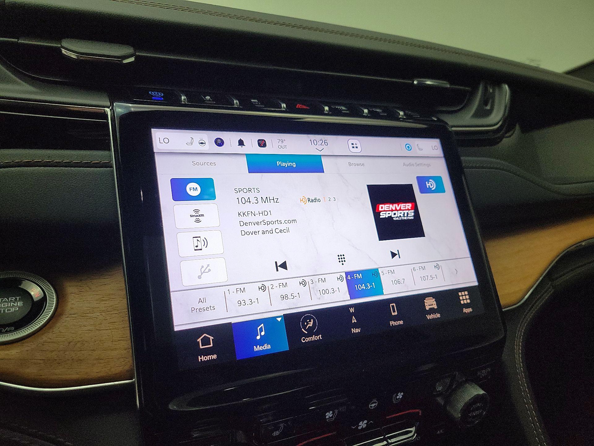 Thumbnail: 2023 Jeep Grand Cherokee - 16