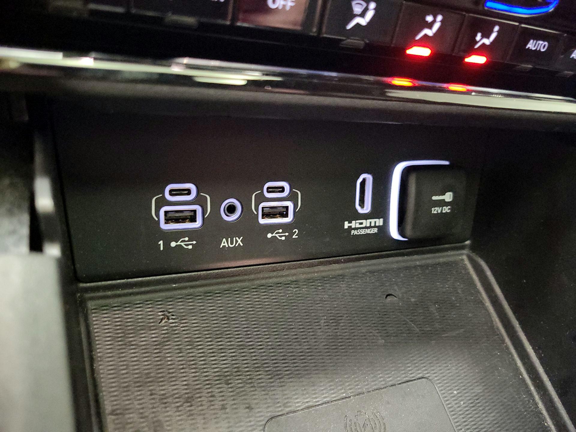 Thumbnail: 2023 Jeep Grand Cherokee - 19