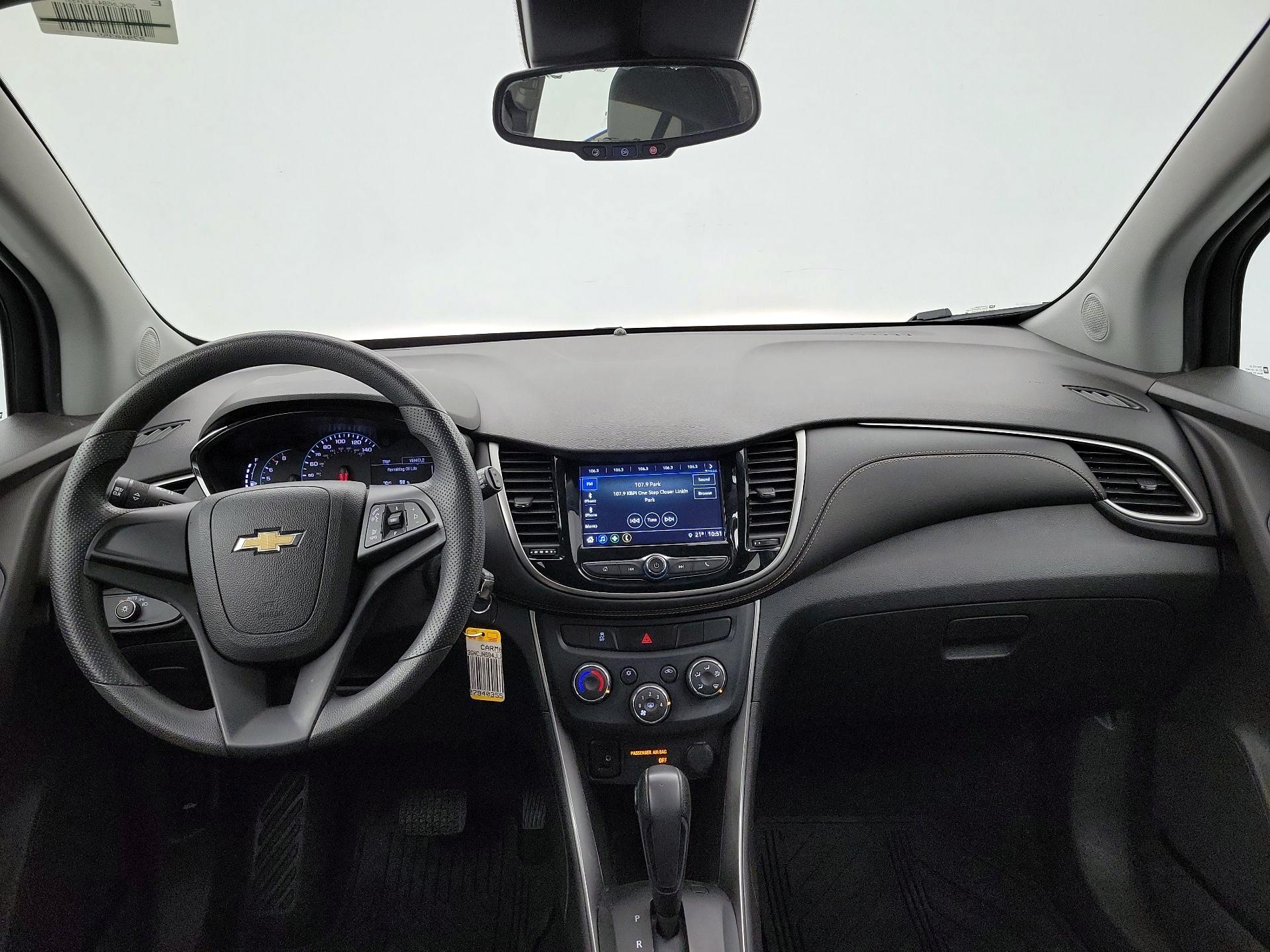 Thumbnail: 2018 Chevrolet Trax - 9