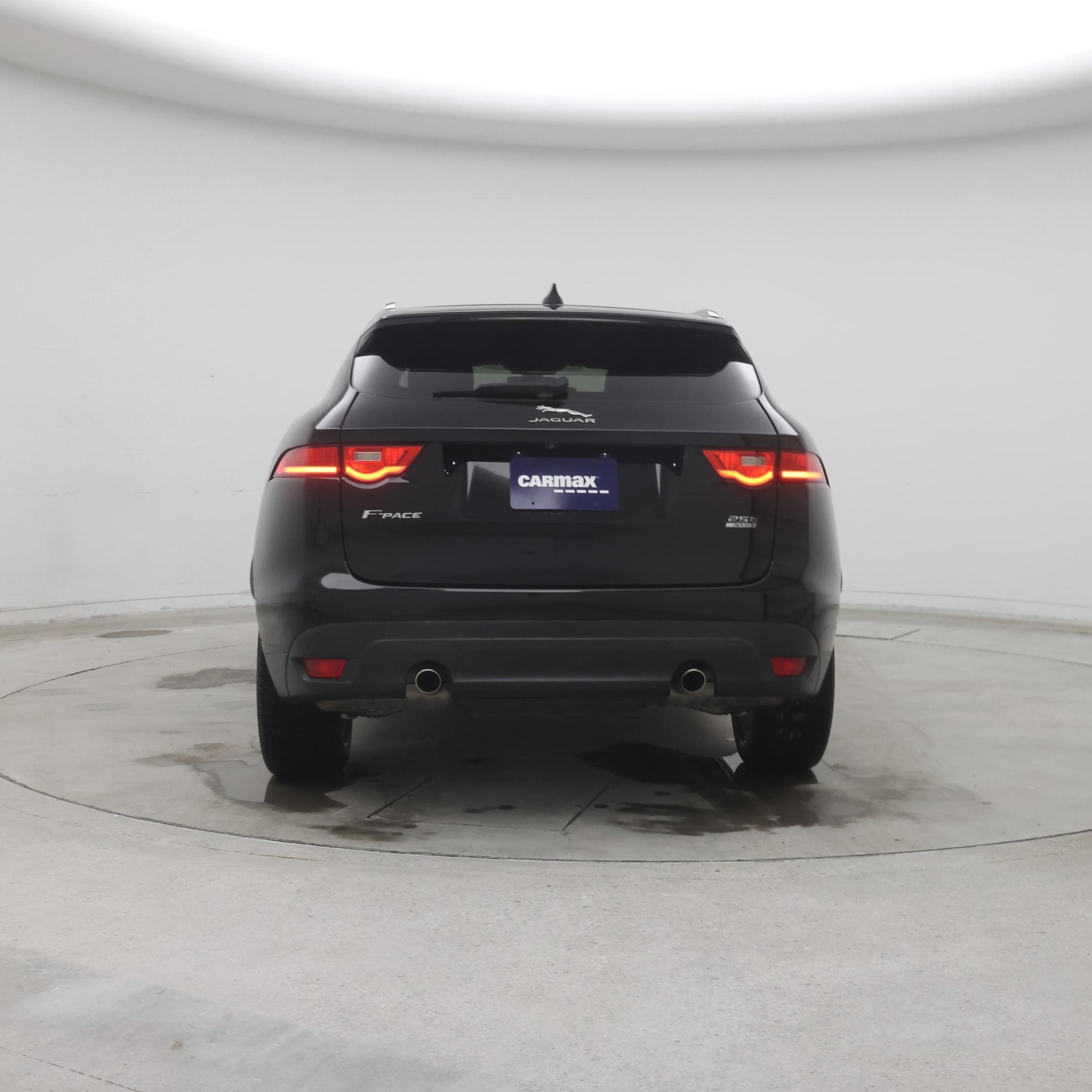 Thumbnail: 2020 Jaguar F-Pace - 6