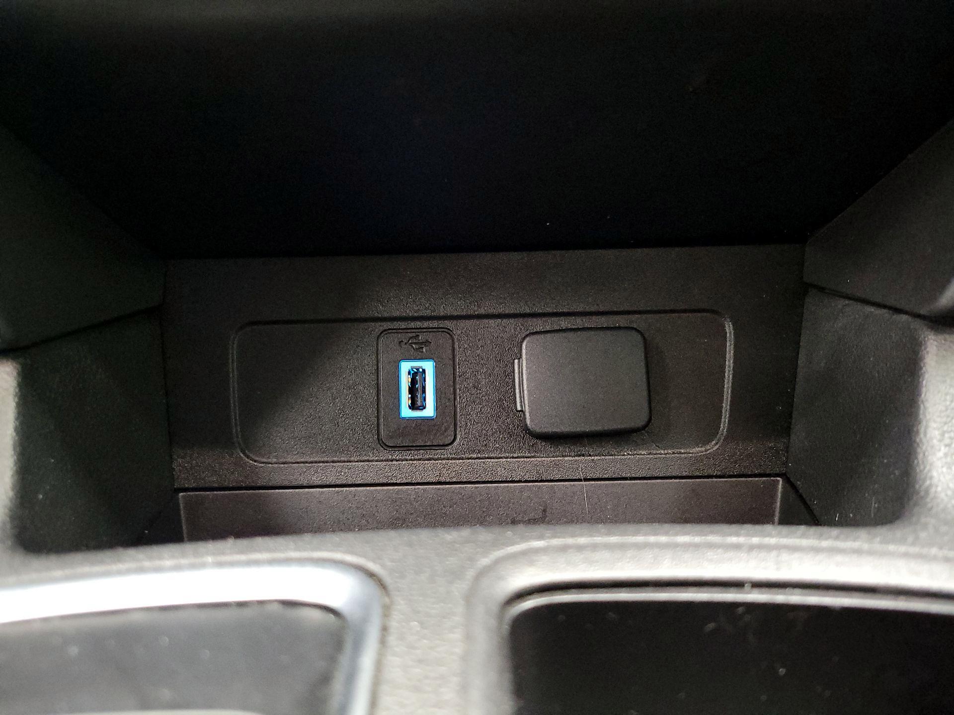 Thumbnail: 2018 Ford Escape - 18