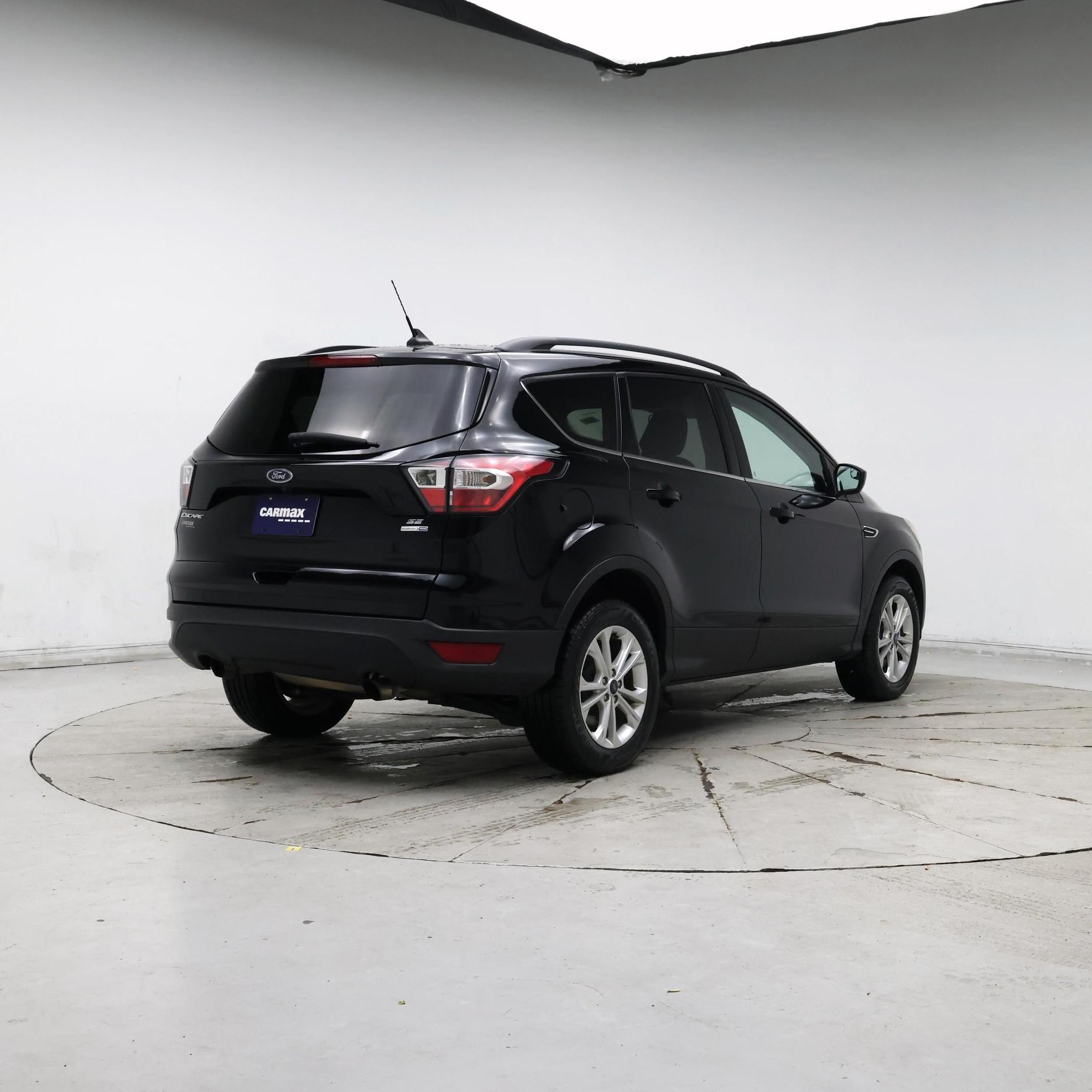 Thumbnail: 2018 Ford Escape - 8