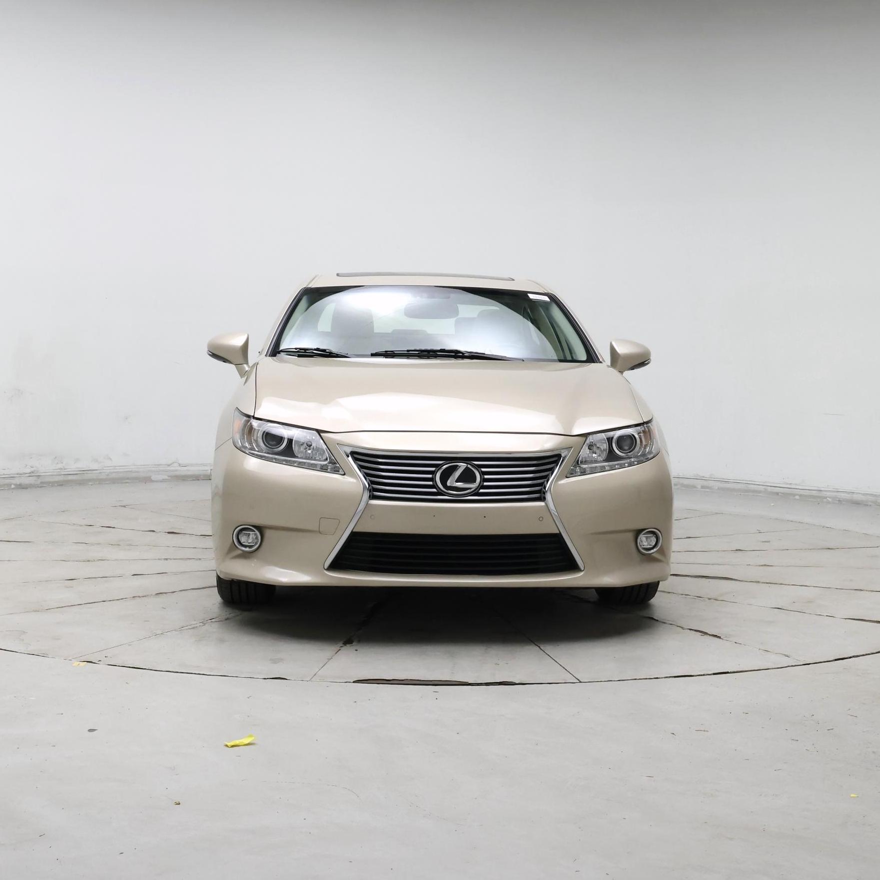 Thumbnail: 2015 Lexus ES - 5