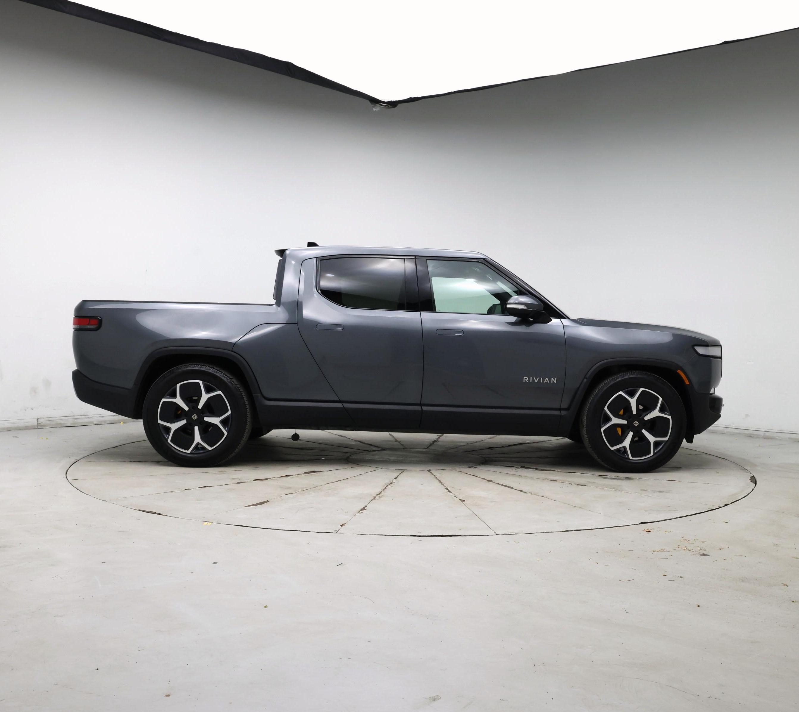 Thumbnail: 2022 Rivian R1T - 7