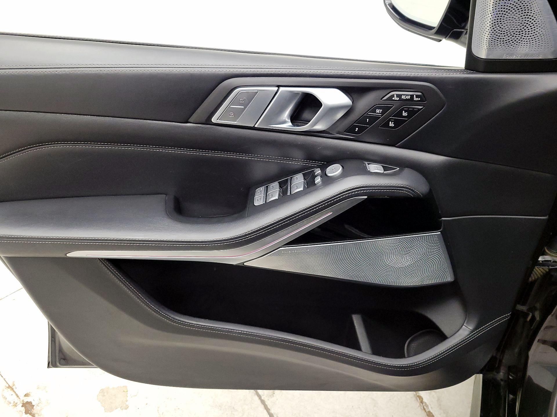 Thumbnail: 2020 BMW X7 - 12