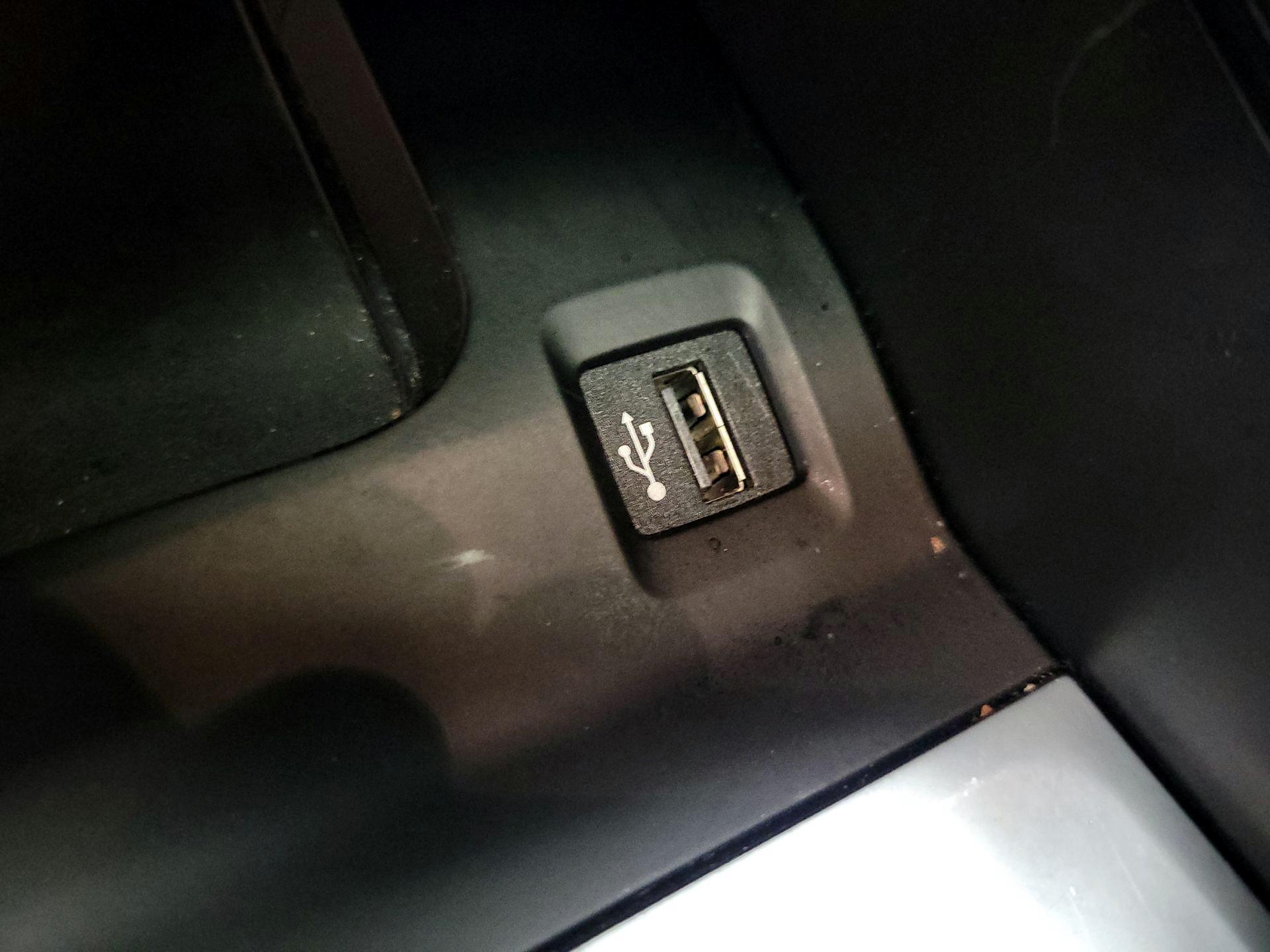 Thumbnail: 2020 BMW X7 - 19