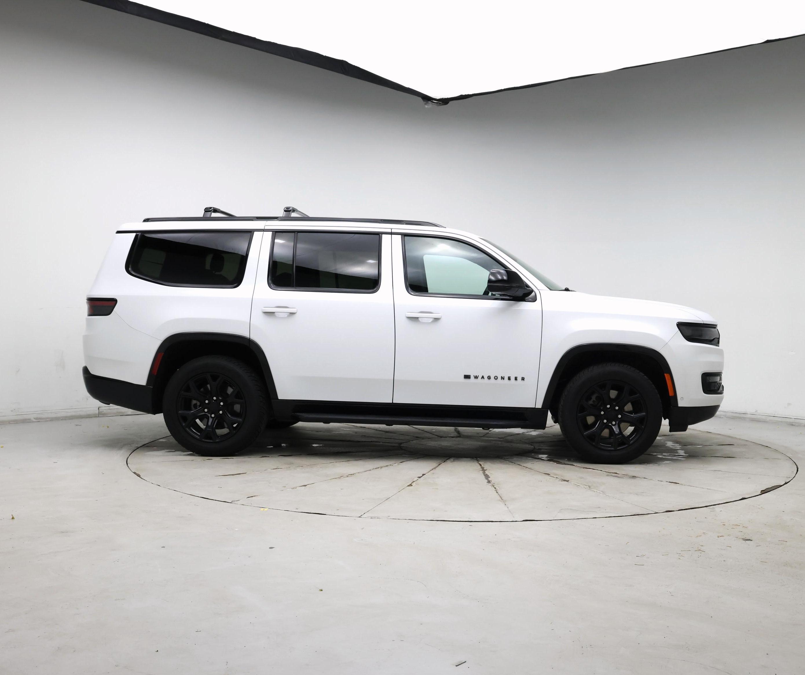 Thumbnail: 2023 Jeep Wagoneer - 7