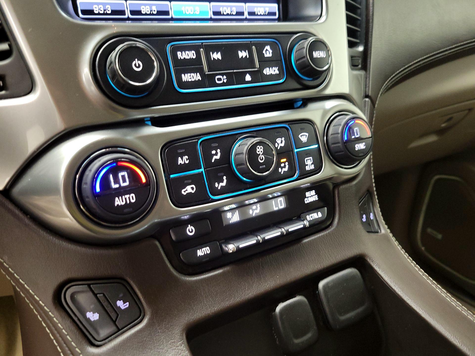 Thumbnail: 2015 Chevrolet Tahoe - 17