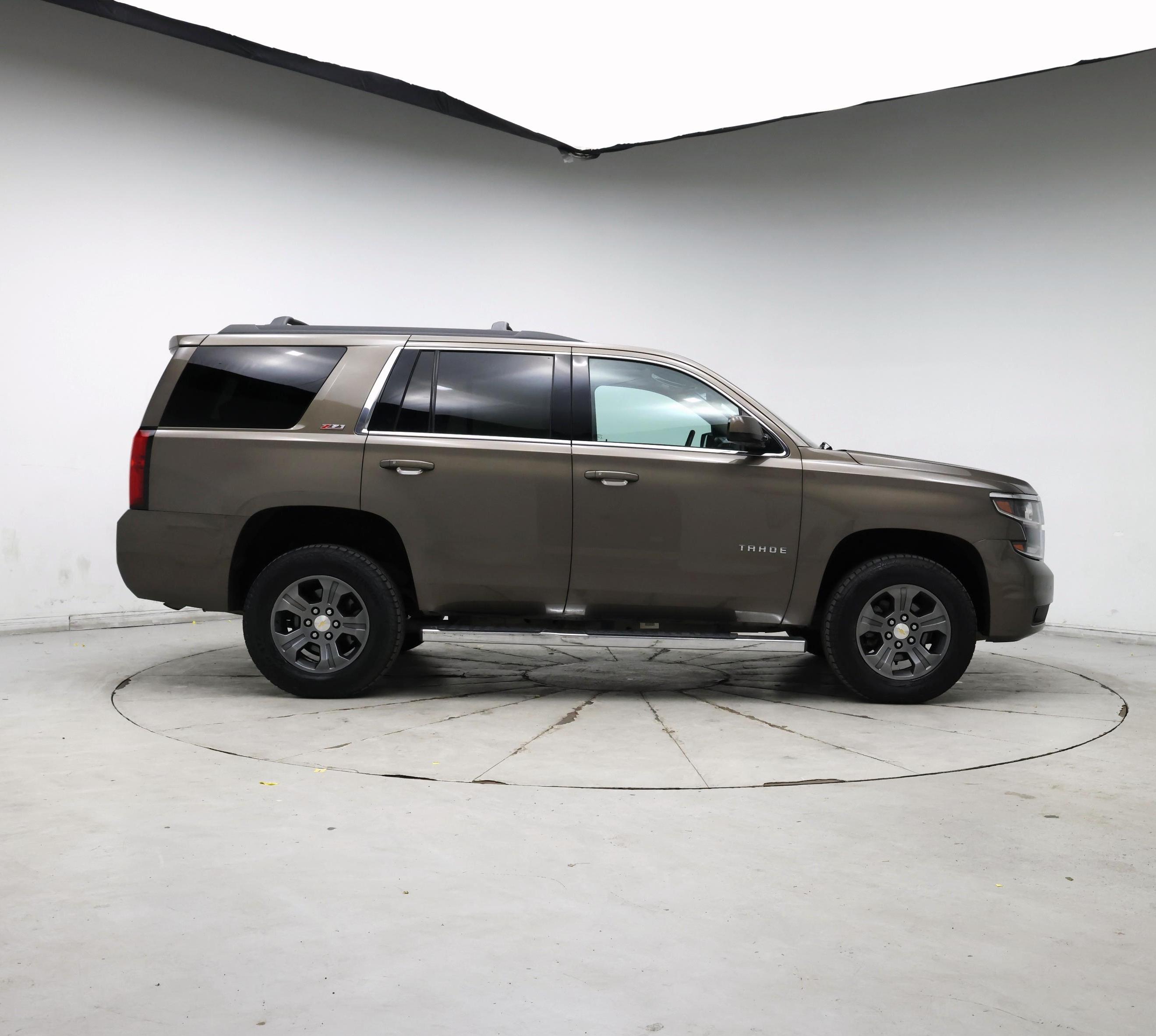 Thumbnail: 2015 Chevrolet Tahoe - 7