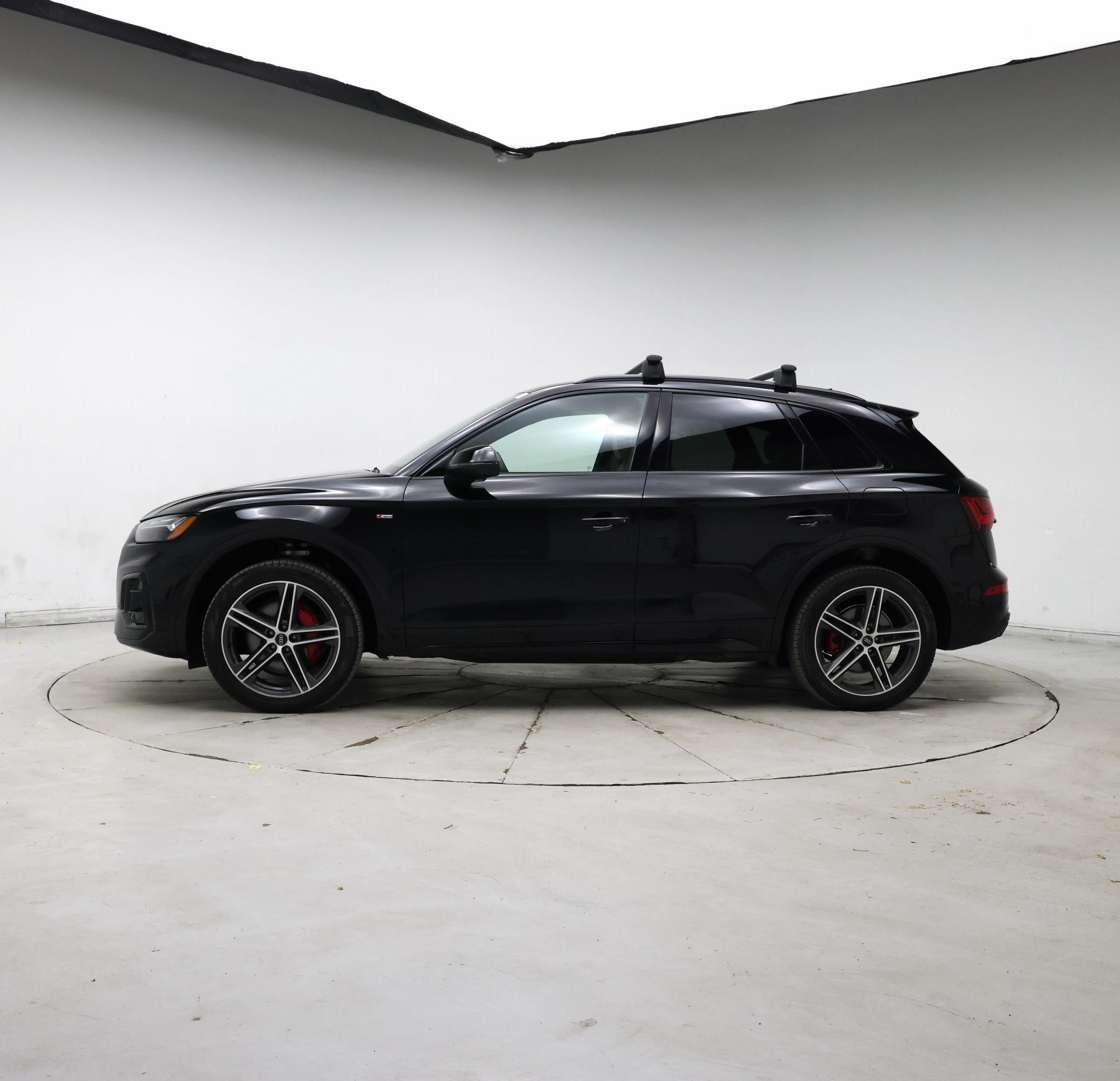 Thumbnail: 2025 Audi Q5 - 3