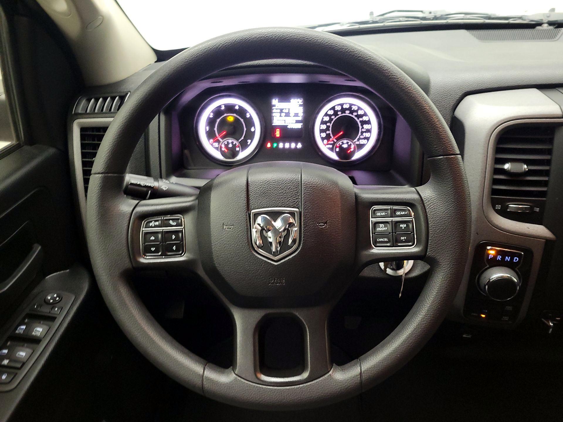 Thumbnail: 2024 RAM 1500 Classic - 10