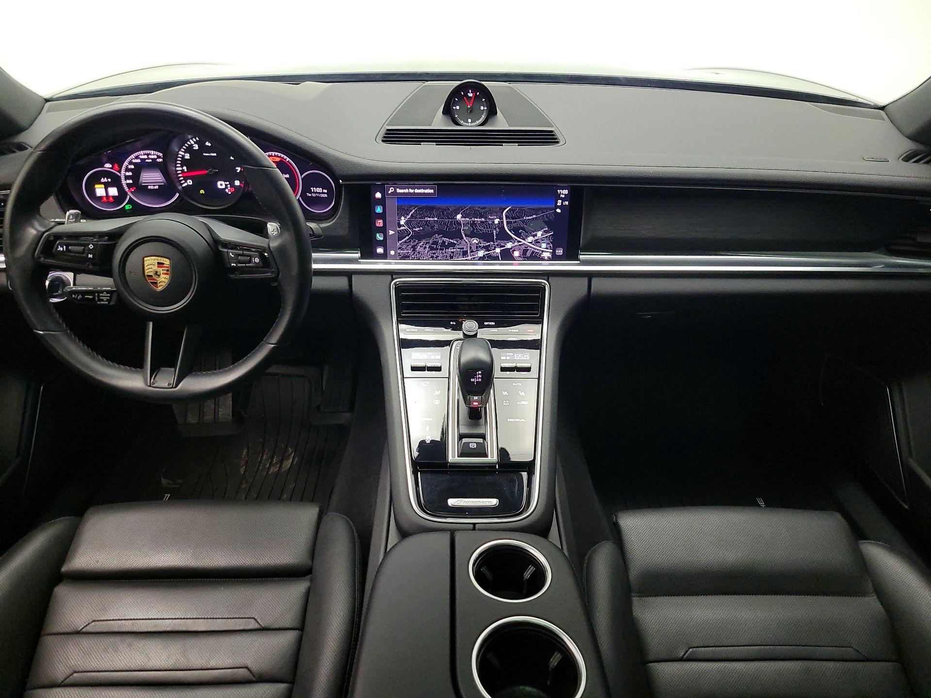 Thumbnail: 2022 Porsche Panamera - 9