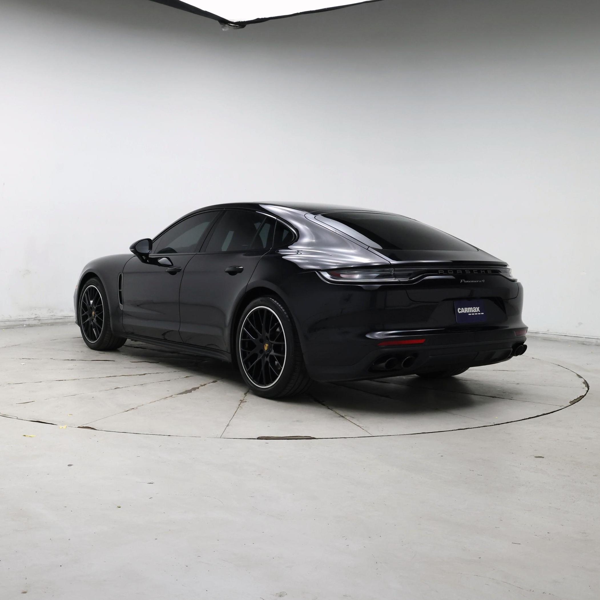 Thumbnail: 2022 Porsche Panamera - 2