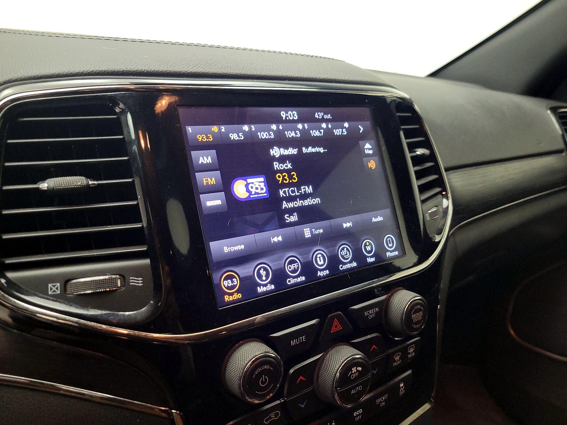 Thumbnail: 2019 Jeep Grand Cherokee - 16