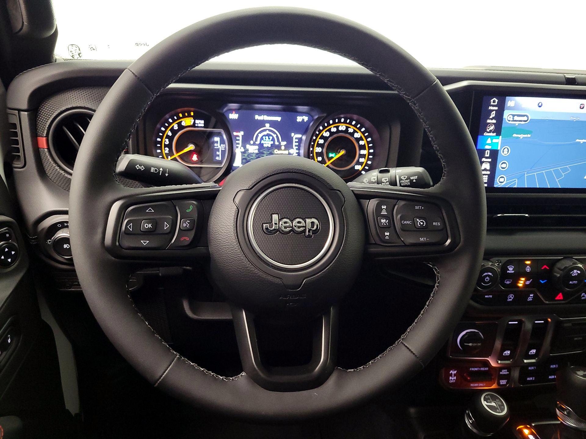 Thumbnail: 2025 Jeep Wrangler - 10