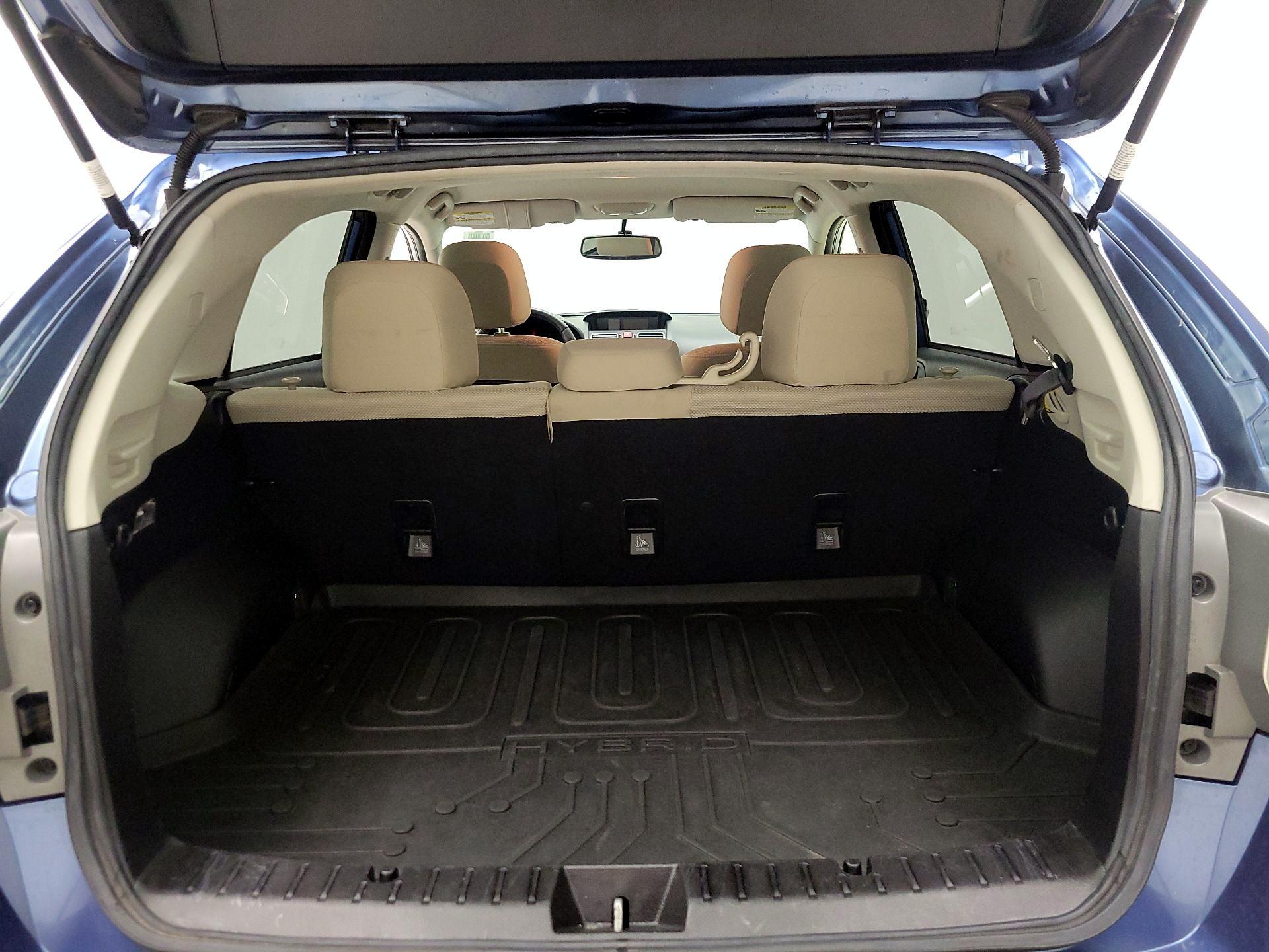 Thumbnail: 2016 Subaru XV Crosstrek - 20