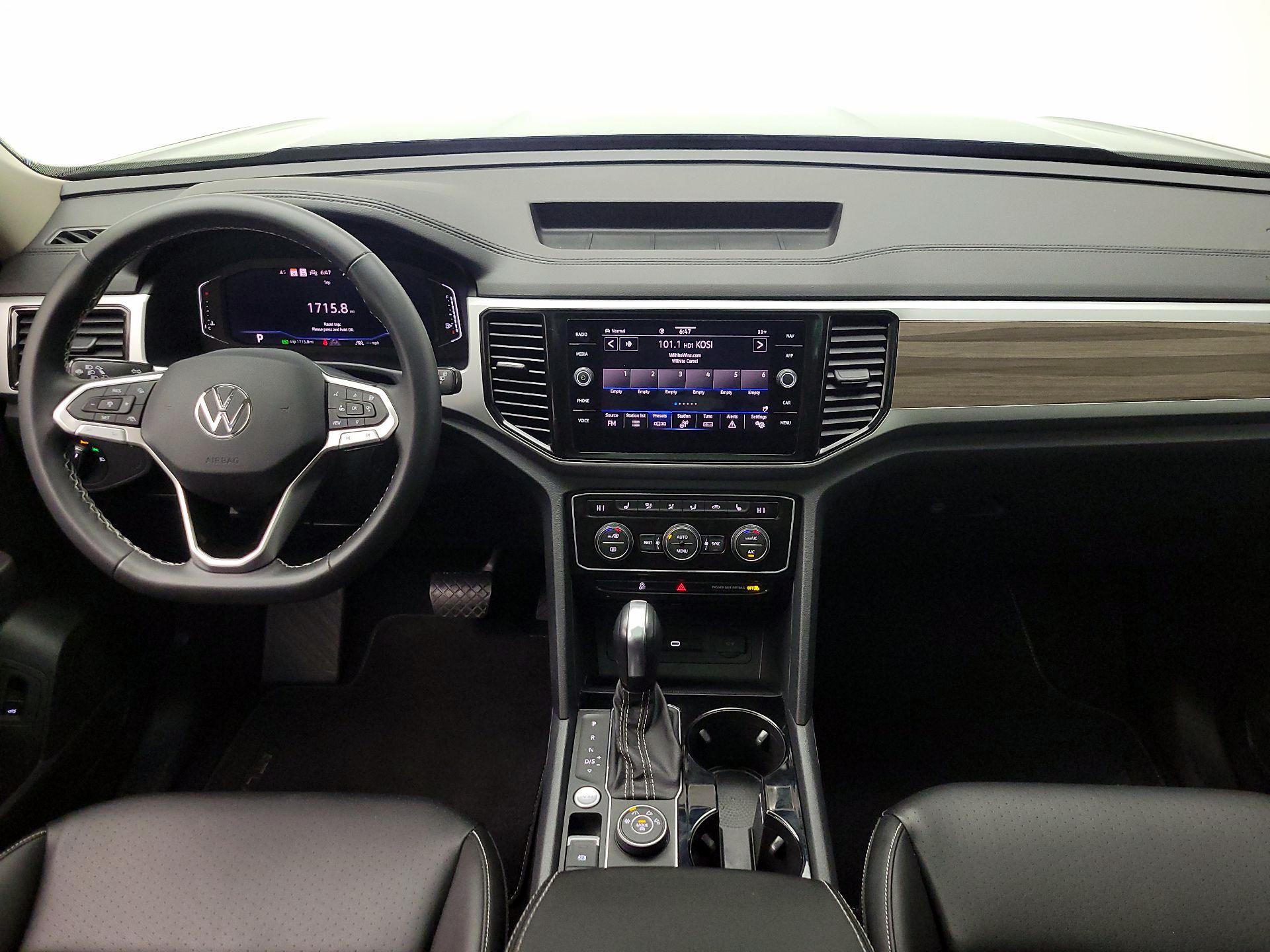 Thumbnail: 2023 Volkswagen Atlas - 9