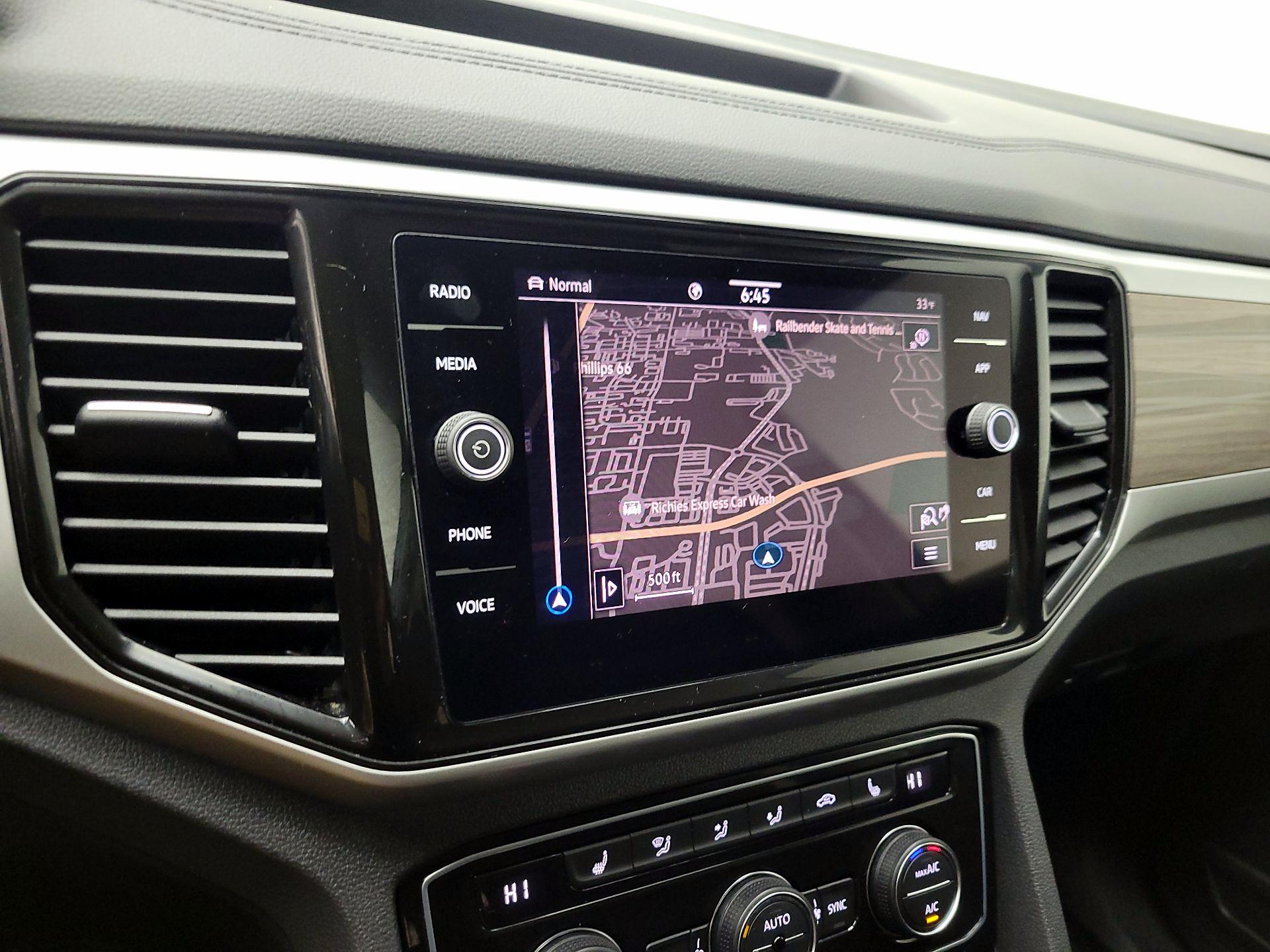 Thumbnail: 2023 Volkswagen Atlas - 14