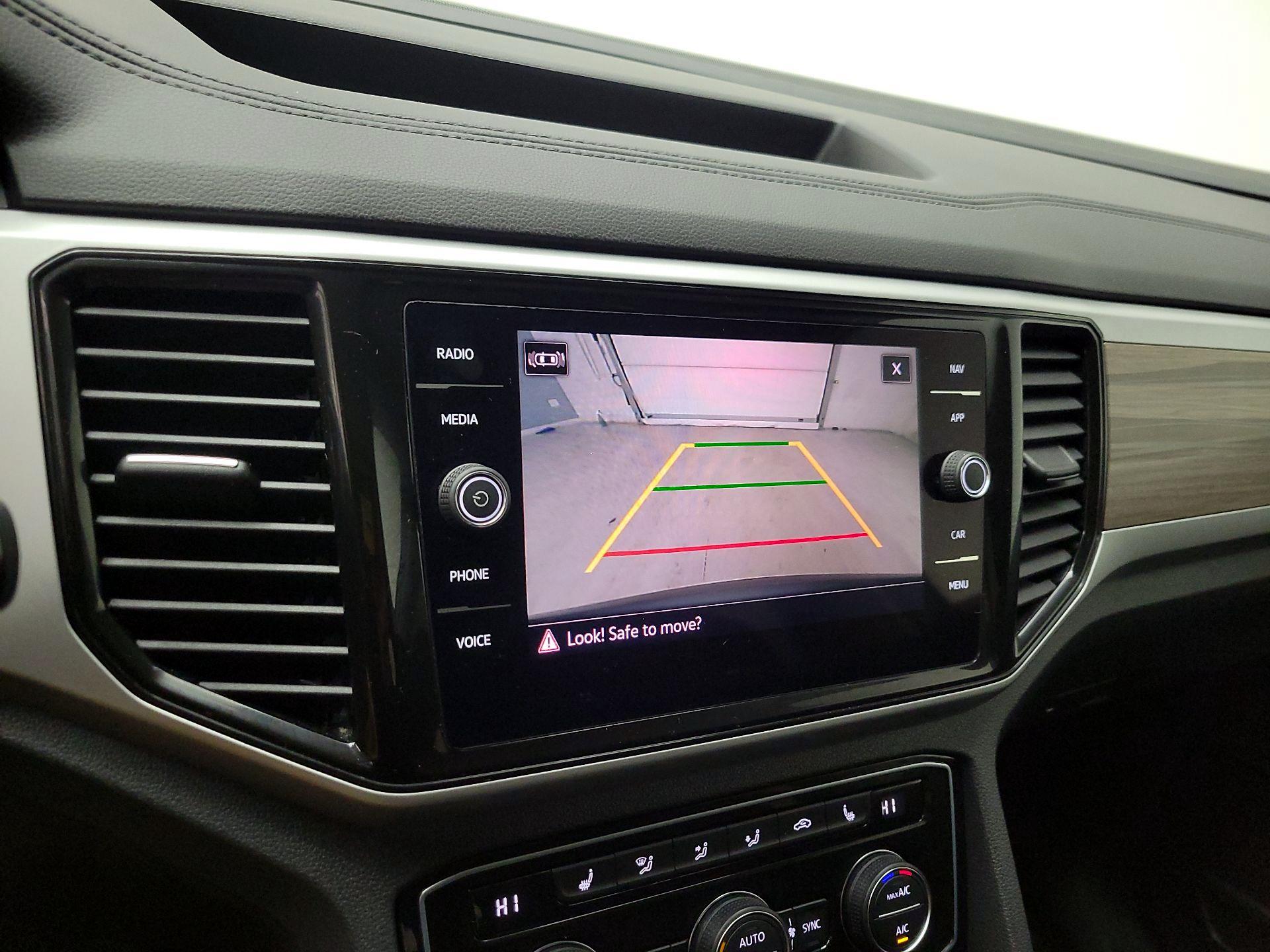 Thumbnail: 2023 Volkswagen Atlas - 15