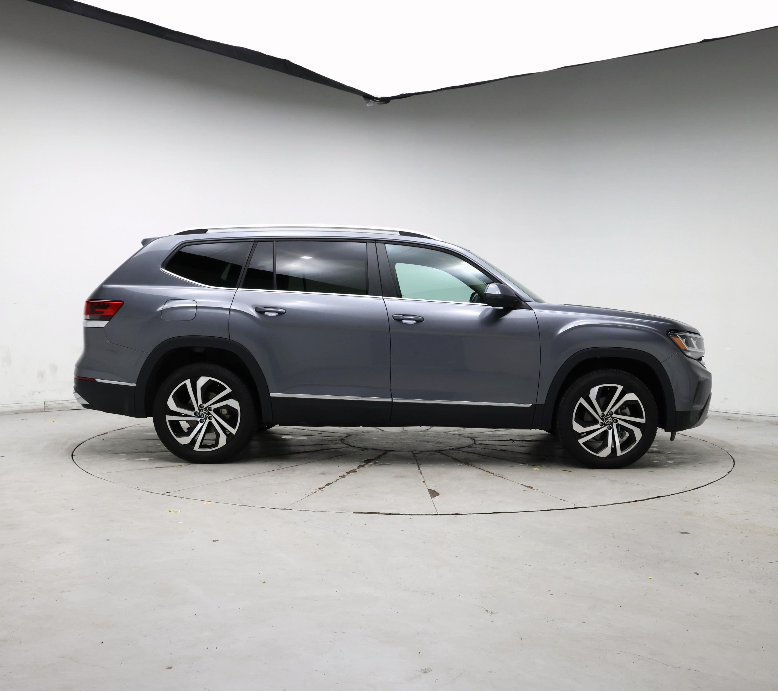 Thumbnail: 2023 Volkswagen Atlas - 7